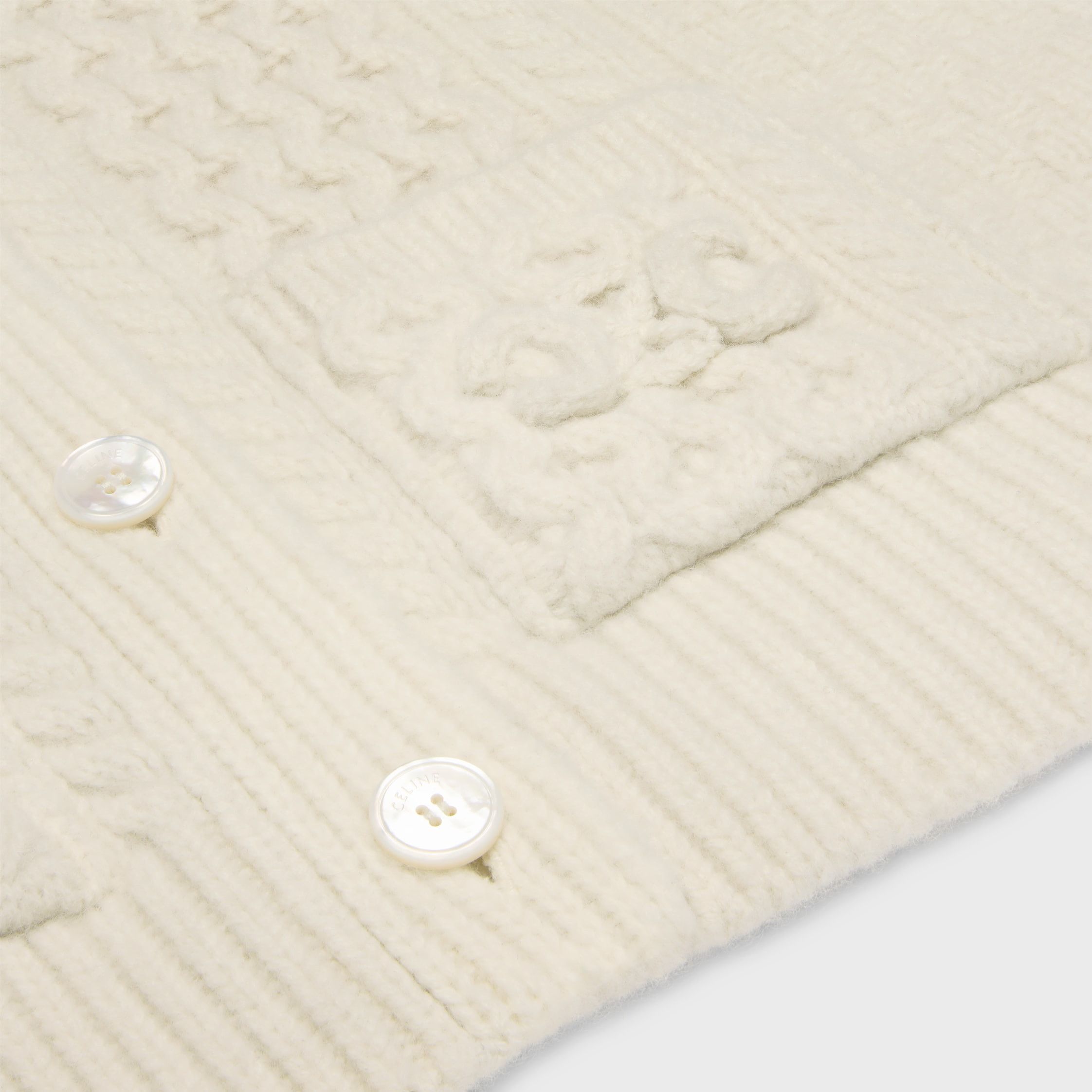Celine TRIOMPHE CARDIGAN IN ARAN WOOL off white Size M / US 6-8 / IT 42-44 - 4 Thumbnail