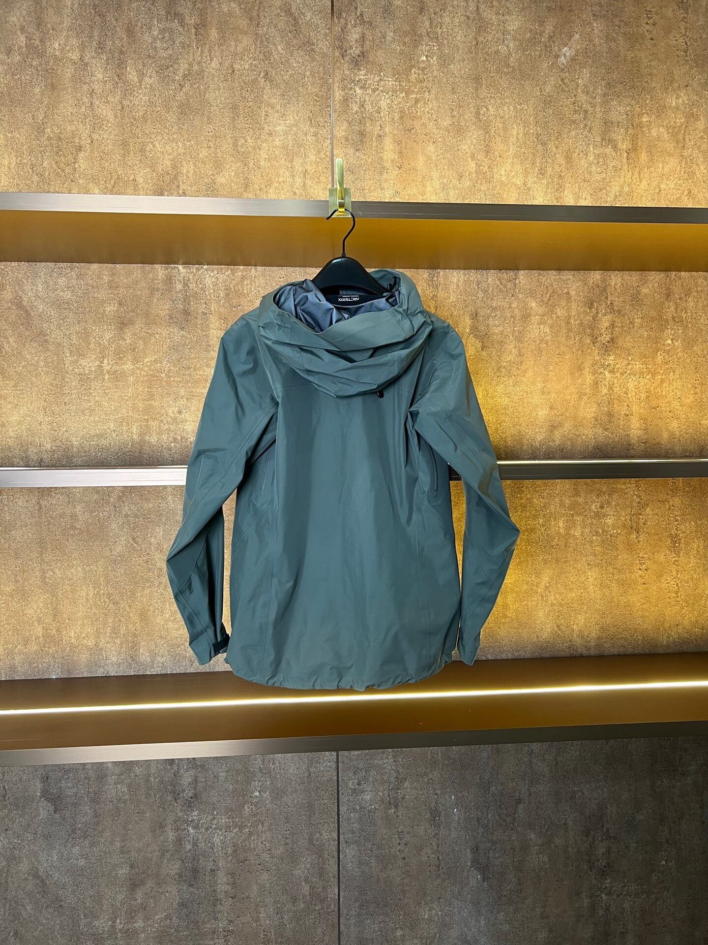 Arc'teryx Arcteryx Beta Green Jacket XS Size XS / US 0-2 / IT 36-38 - 2 Thumbnail