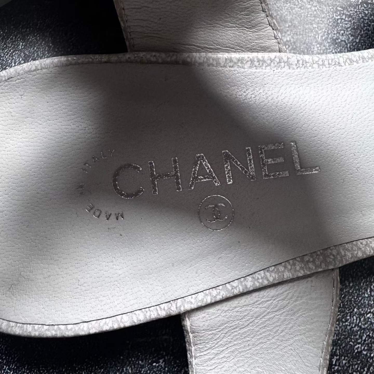 Chanel CHANEL Velcro Beige Sandals Size US 5.5 / IT 35.5 - 4 Thumbnail