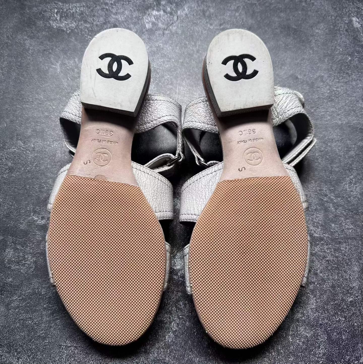 Chanel CHANEL Velcro Beige Sandals Size US 5.5 / IT 35.5 - 6 Thumbnail