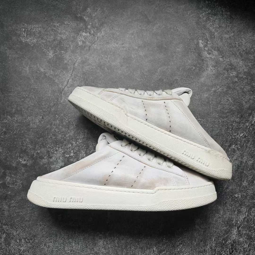 Miu Miu MIU MIU Distressed White Mules Size US 5 / IT 35 - 8 Thumbnail