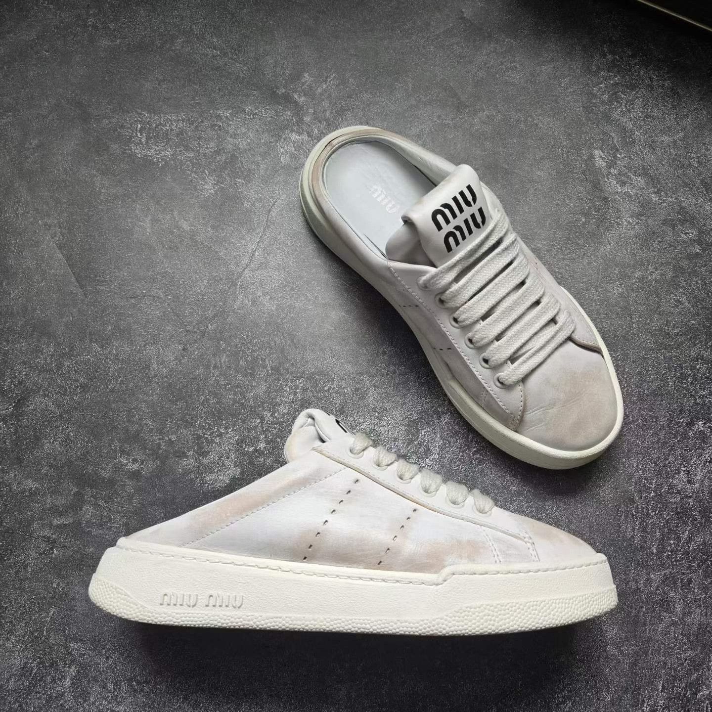 Miu Miu MIU MIU Distressed White Mules Size US 5 / IT 35 - 6 Thumbnail