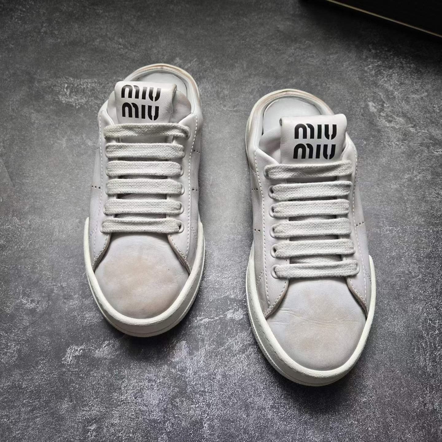 Miu Miu MIU MIU Distressed White Mules Size US 5 / IT 35 - 4 Thumbnail