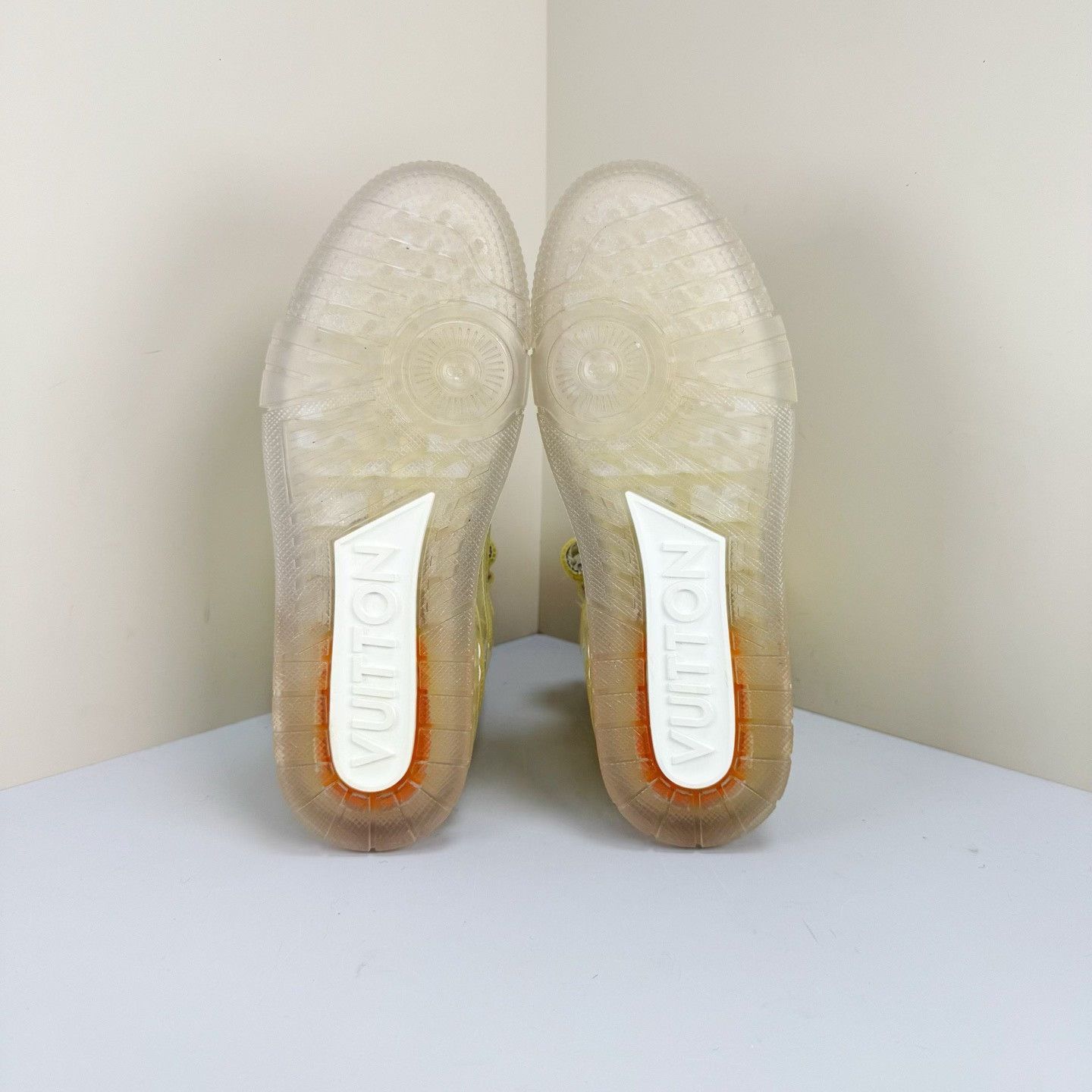 Louis Vuitton Louis Vuitton Transparent High-Top Trainer Size US 8 / IT 38 - 5 Thumbnail