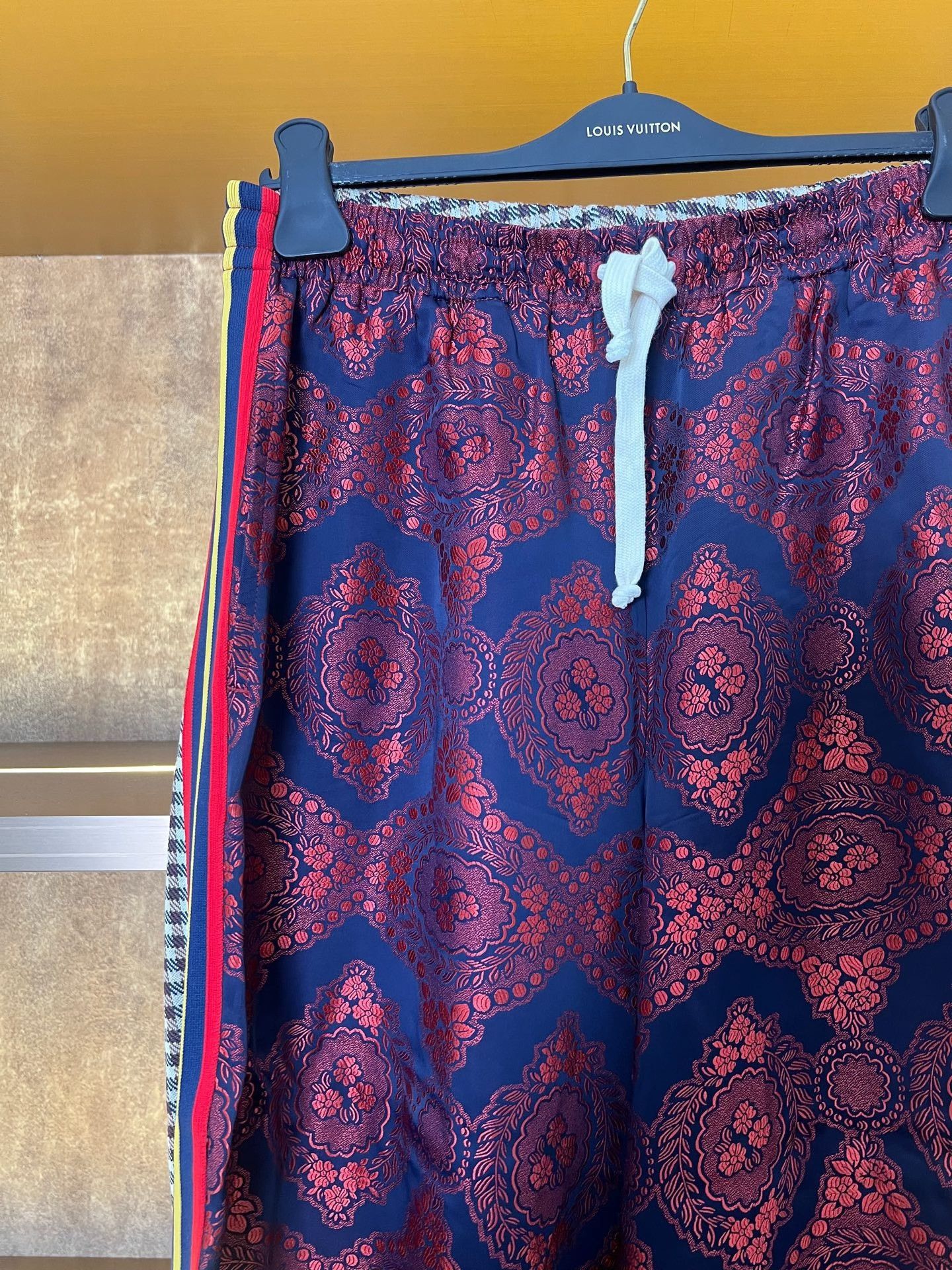 Gucci Gucci Floral Plaid Patchwork Sweatpants Size 32" / US 10 / IT 46 - 3 Thumbnail