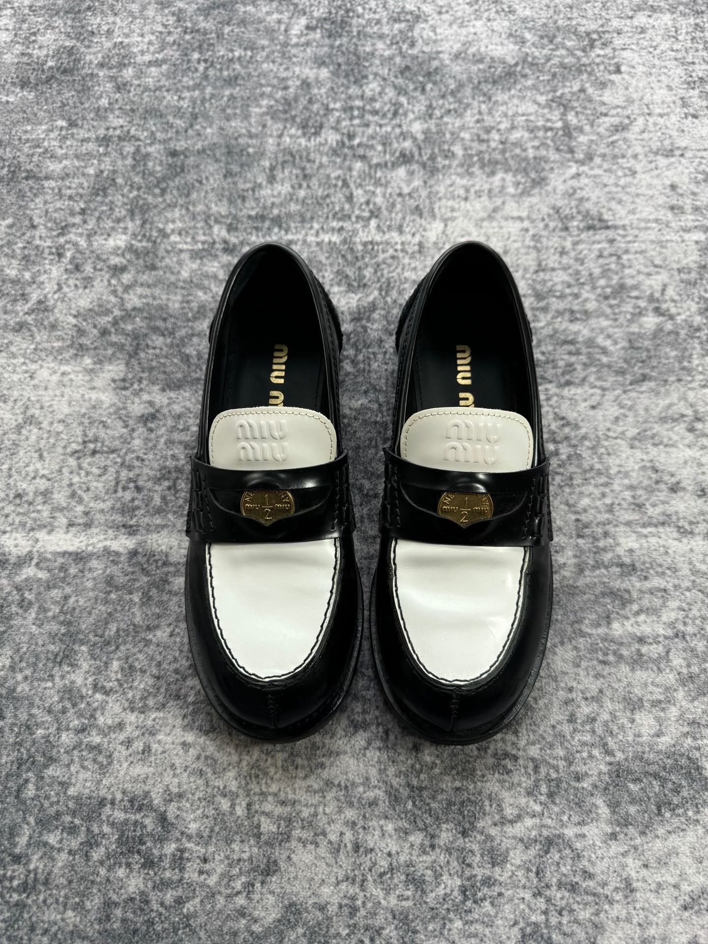 Miu Miu Miu Miu Black White Gold Coin Loafers Size US 4 / IT 34 - 2 Thumbnail