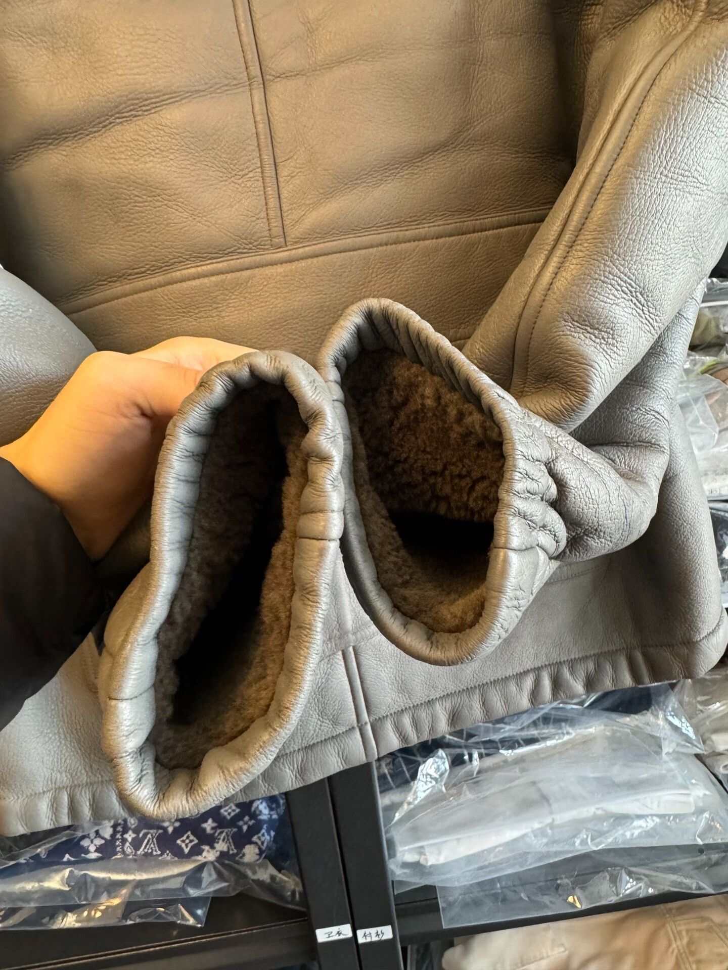 Thom Browne Thom Browne Shearling Hooded Zip Jacket Size US XXL / EU 58 / 5 - 5 Thumbnail
