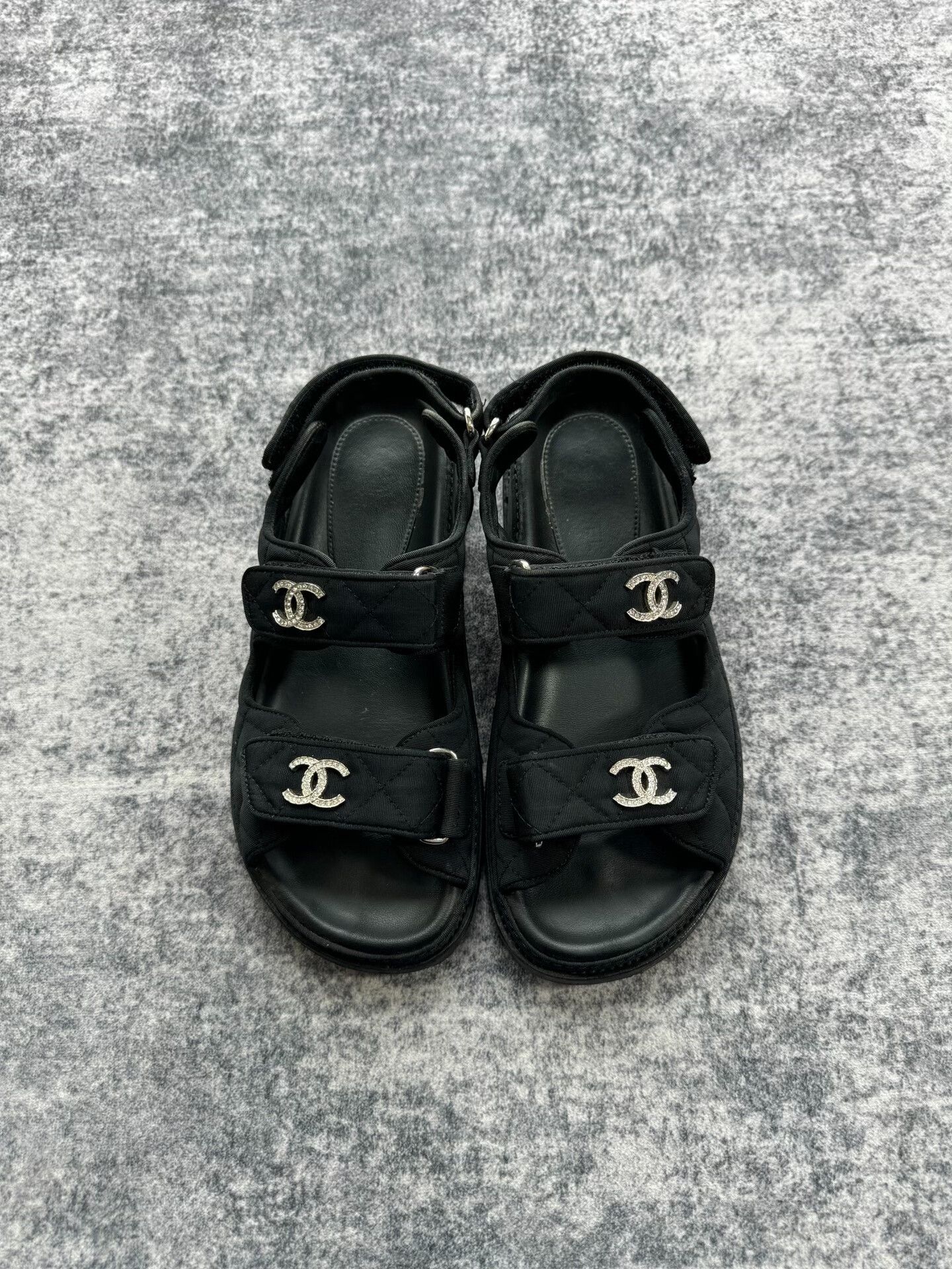 Chanel Chanel Diamond Logo Velcro Sandals Size US 5.5 / IT 35.5 - 2 Thumbnail