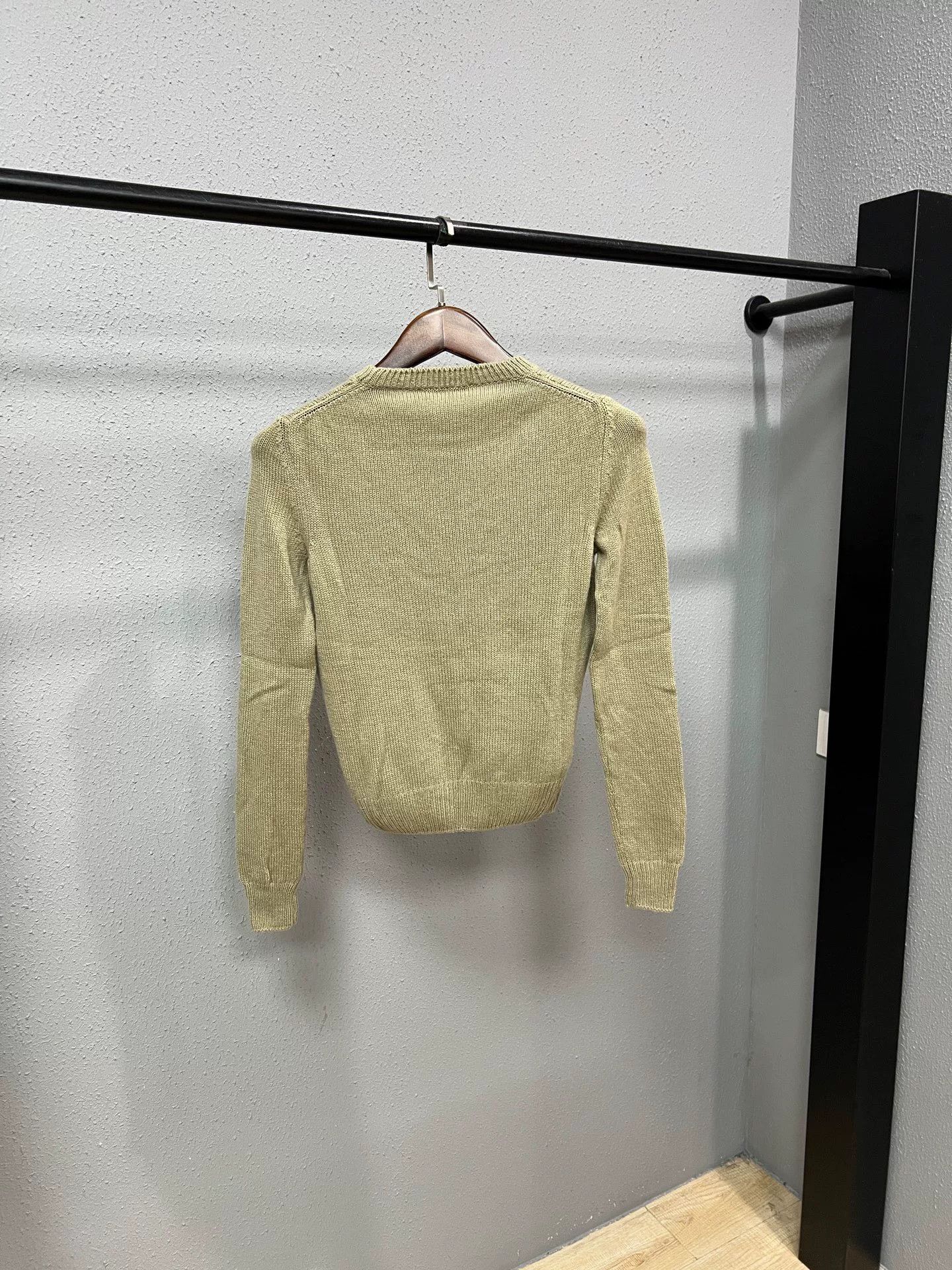 Dior Dior Beige Five-Star Stitch Cashmere Sweater Size XS / US 0-2 / IT 36-38 - 2 Thumbnail