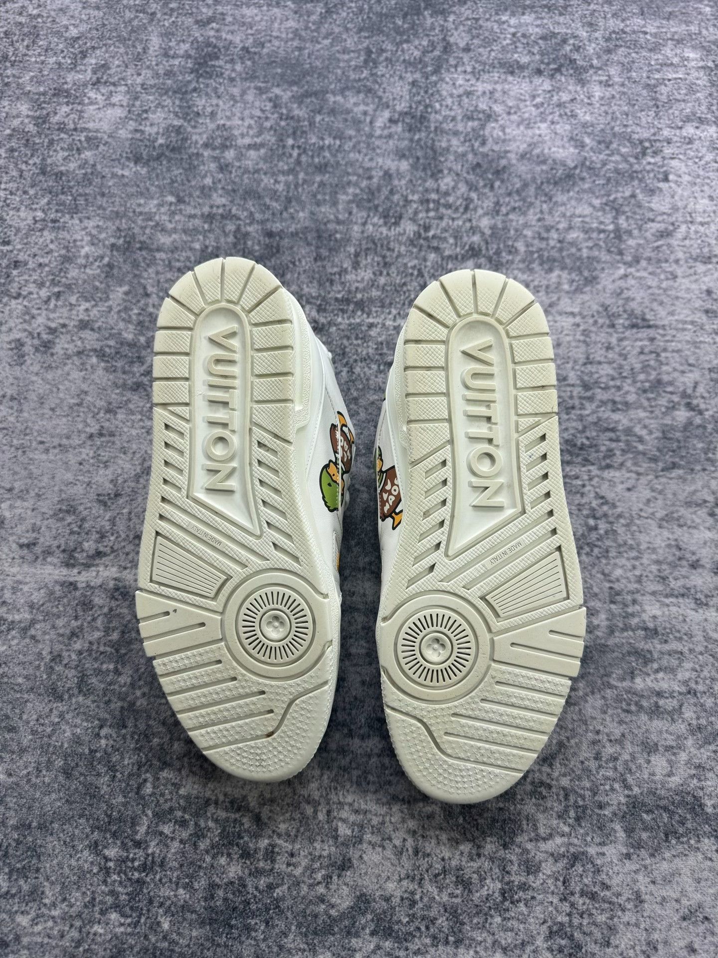 Louis Vuitton Louis Vuitton Nigo Duck Trainer Sneaker Size US 7.5 / EU 40-41 - 6 Thumbnail