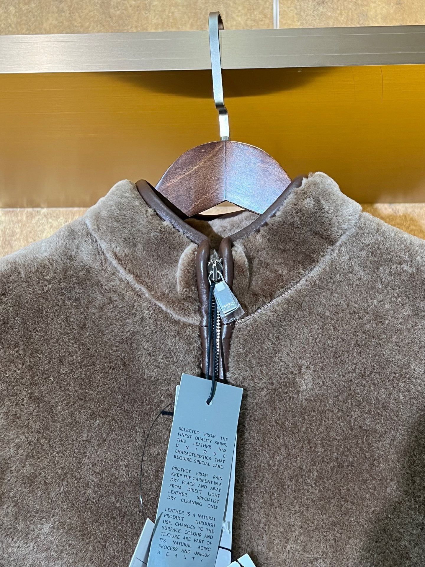 Dior Dior Fur Leather Jacket Size US S / EU 44-46 / 1 - 4 Thumbnail