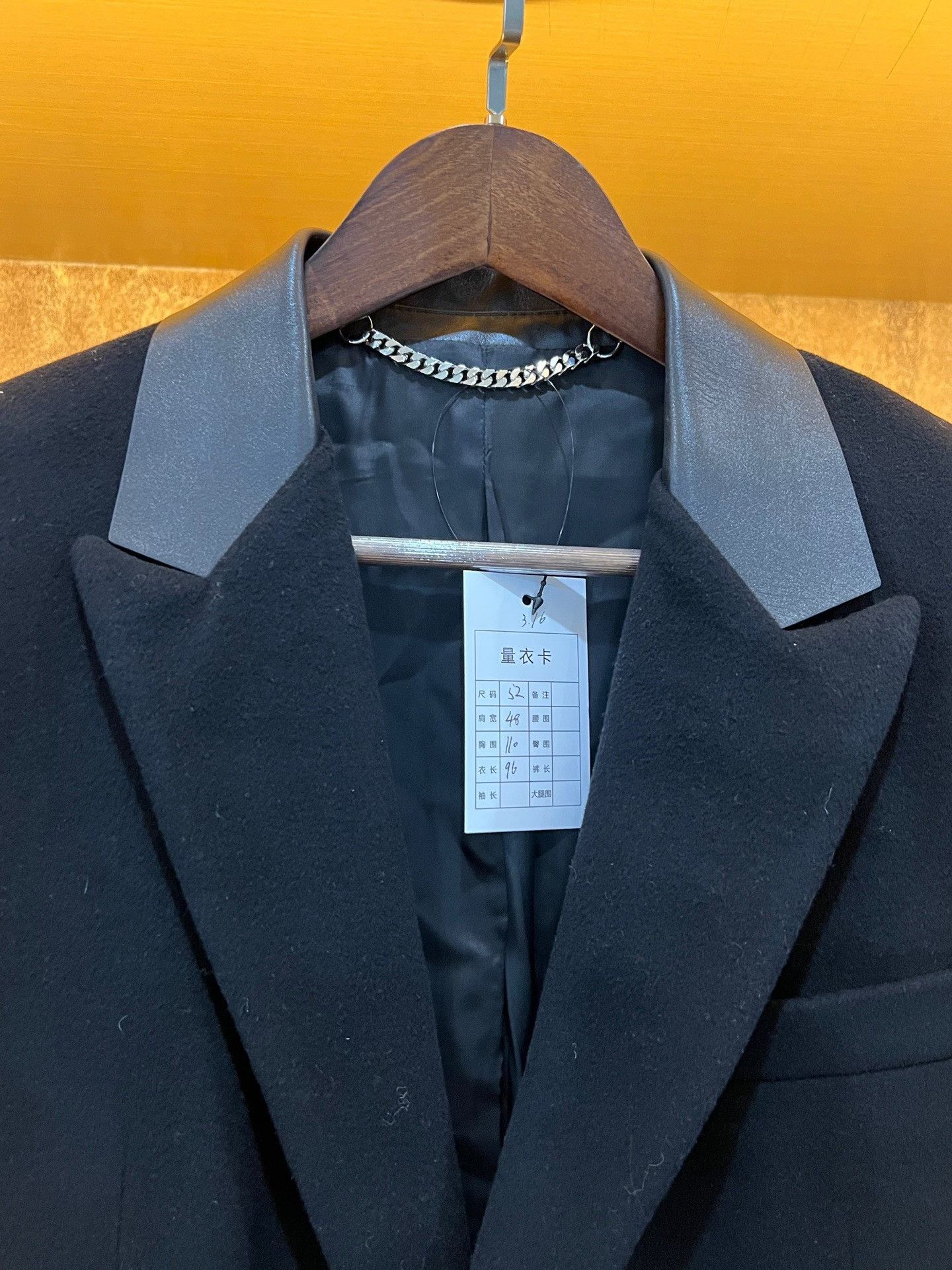 Givenchy Givenchy Leather Collar Cashmere Coat Size US L / EU 52-54 / 3 - 3 Thumbnail