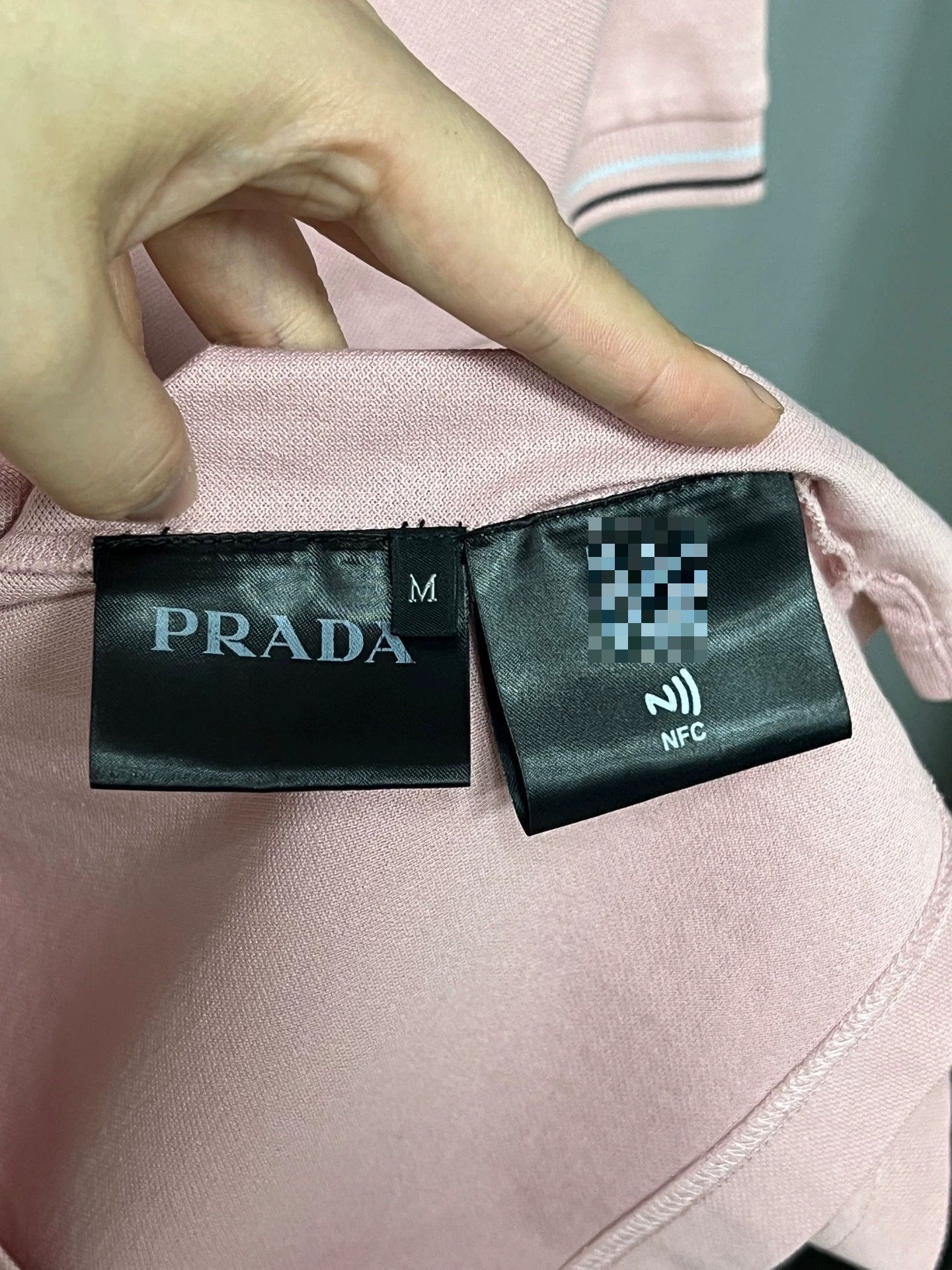 Prada Prada Pink Embroidered Logo Polo Short Sleeve Size M / US 6-8 / IT 42-44 - 4 Thumbnail