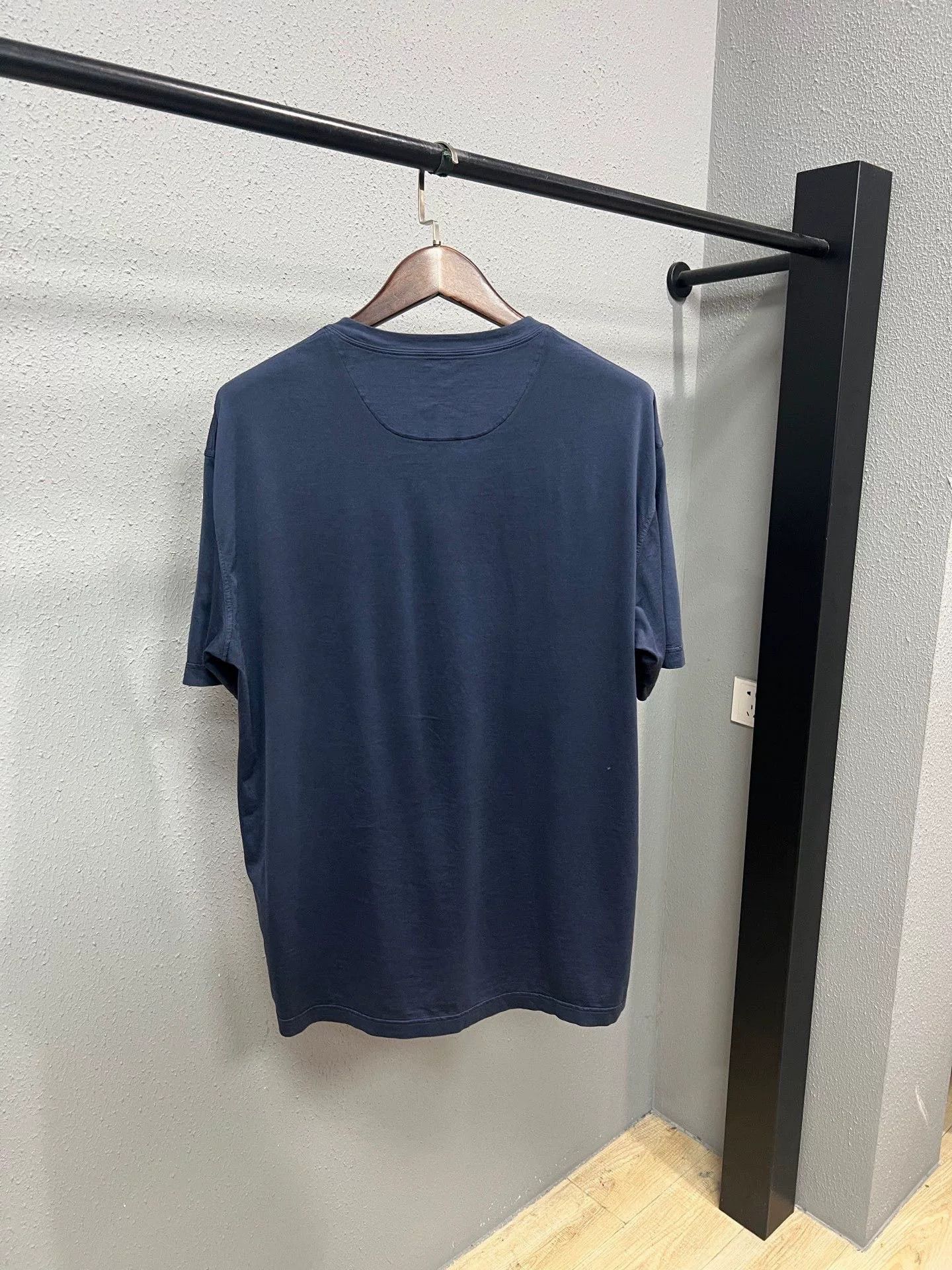 Prada Prada Cotton Triangle Logo Short-Sleeve Size US XL / EU 56 / 4 - 2 Thumbnail