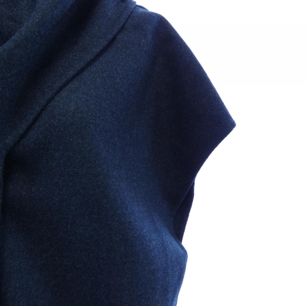 Hermes Hermes Hermes Long Vest Textile Outerwear DUTY FREE for USA Size ONE SIZE - 6 Thumbnail