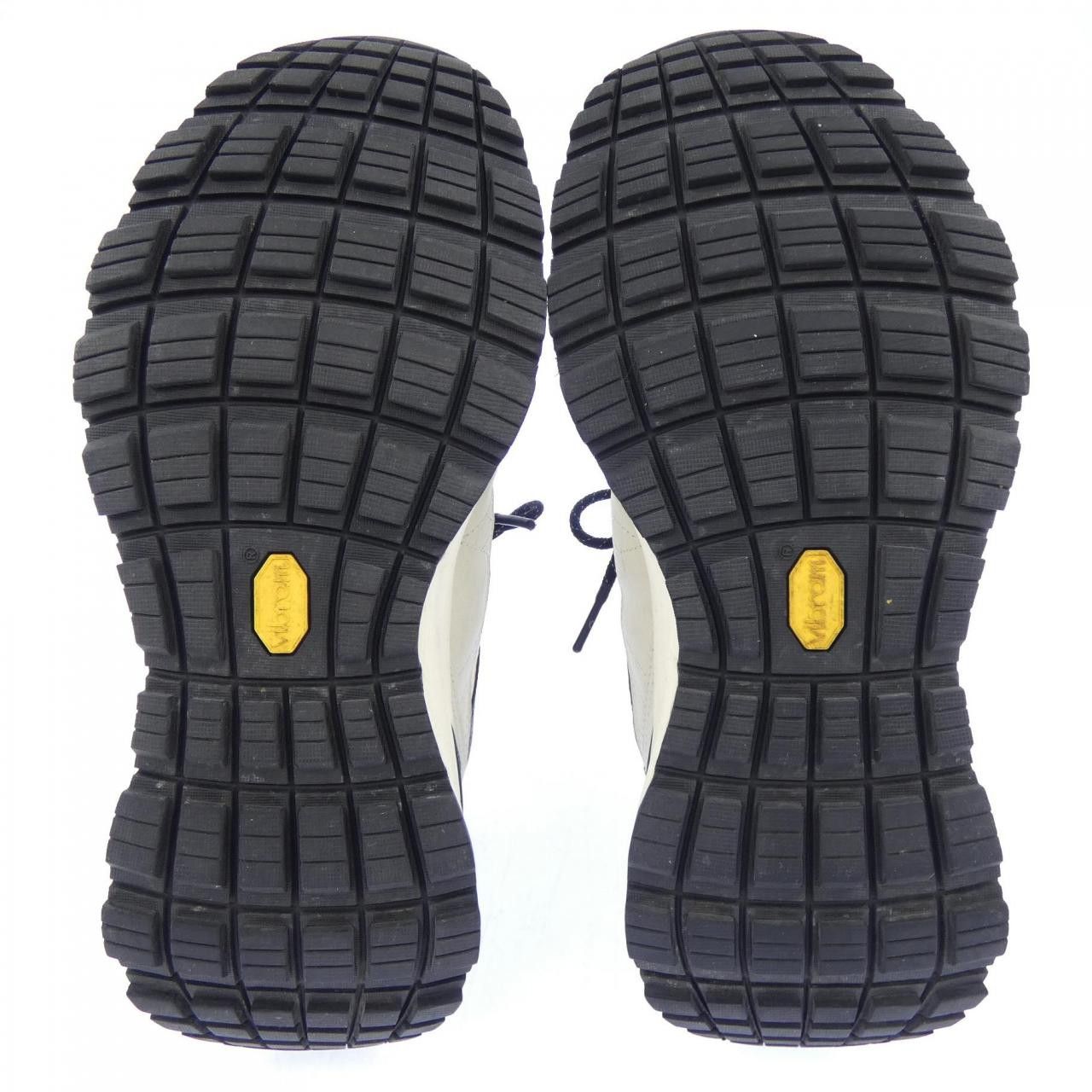 Moncler Moncler Moncler Sneakers Others Shoes DUTY FREE for USA Size ONE SIZE - 4 Thumbnail