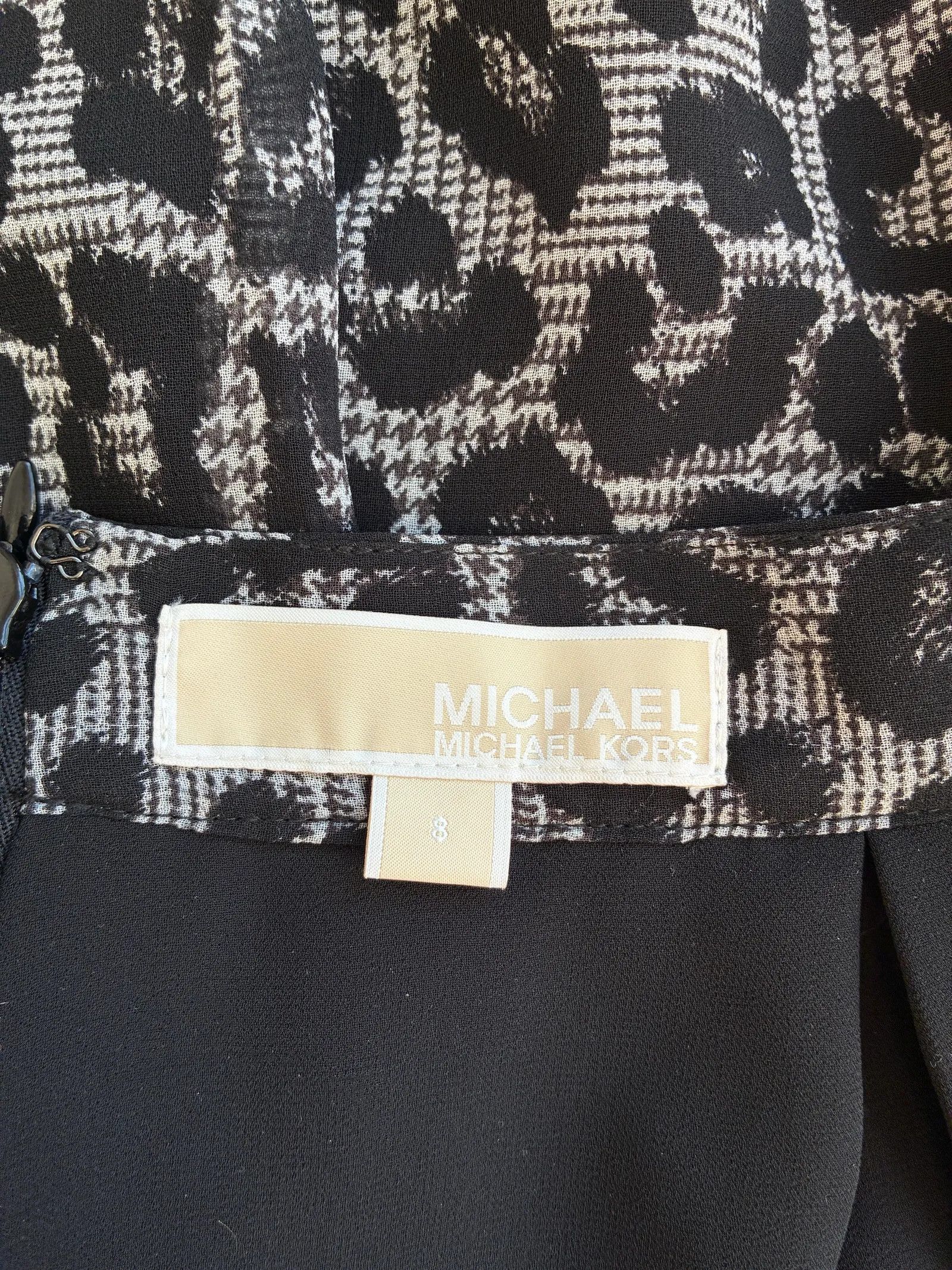 Michael Kors Michael Kors Skirt Size 27" / US 4 / IT 40 - 2 Thumbnail