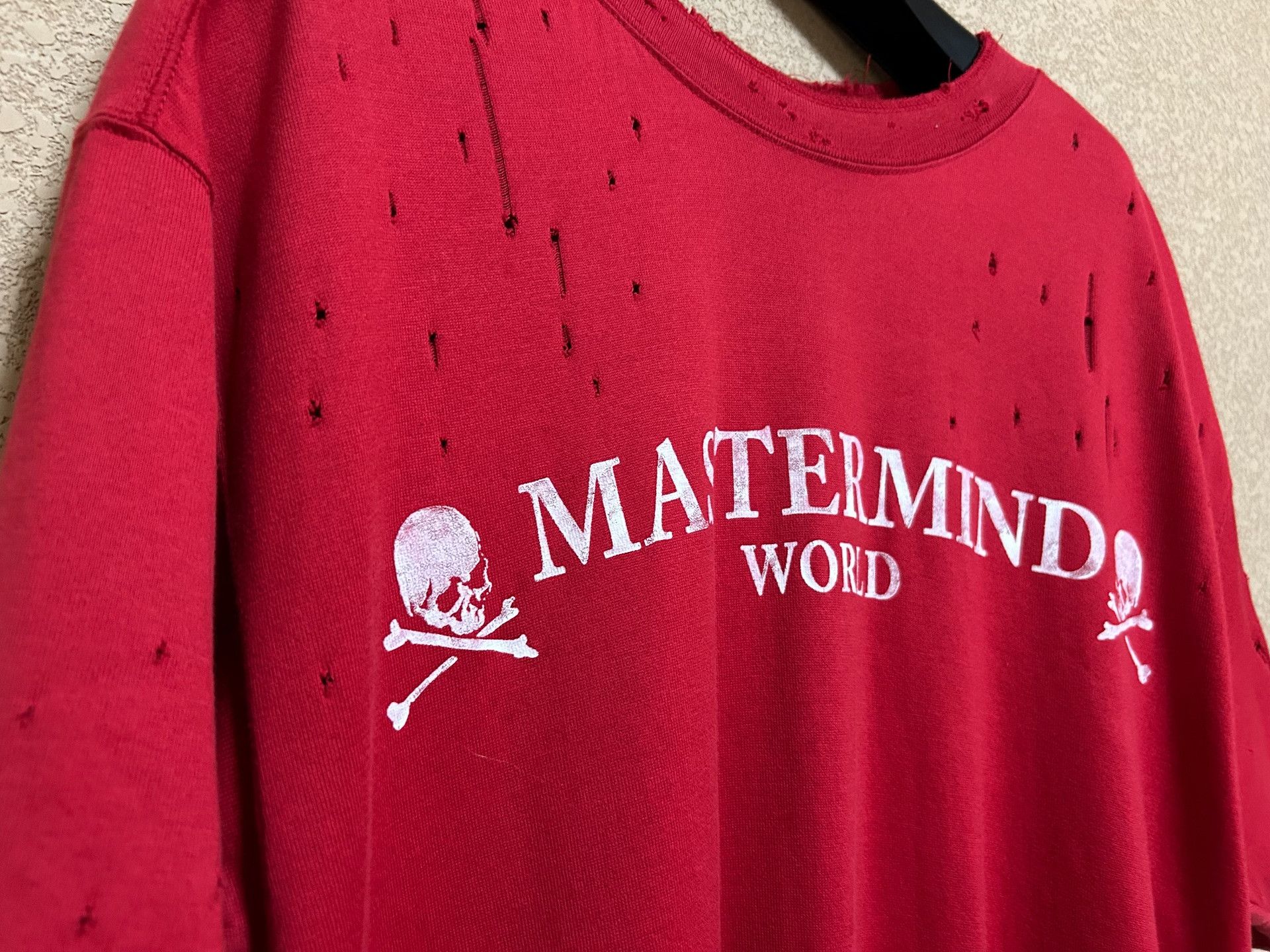 Mastermind World mastermind world MMW2018 Skull Distressed Red T-shirt Size US M / EU 48-50 / 2 - 4 Thumbnail