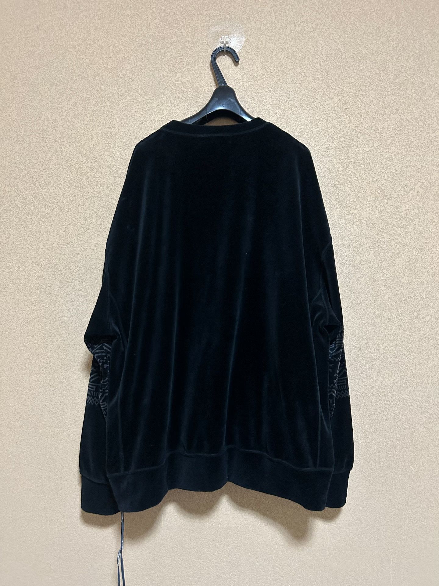 Mastermind World mastermind world MMW2022 velvet skull pullover Size US M / EU 48-50 / 2 - 2 Thumbnail