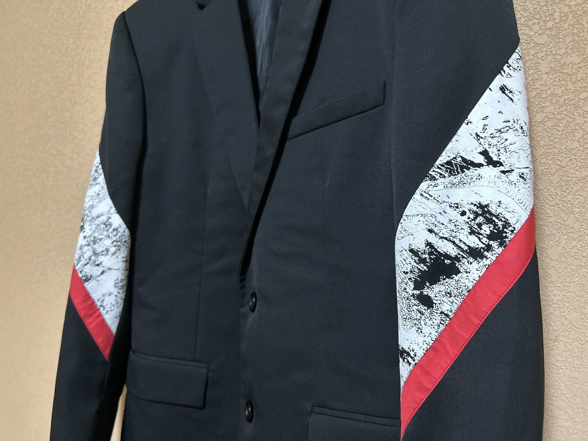 Dior Dior Homme Graffiti Sleeve Wool Blazer Size US S / EU 44-46 / 1 - 3 Thumbnail