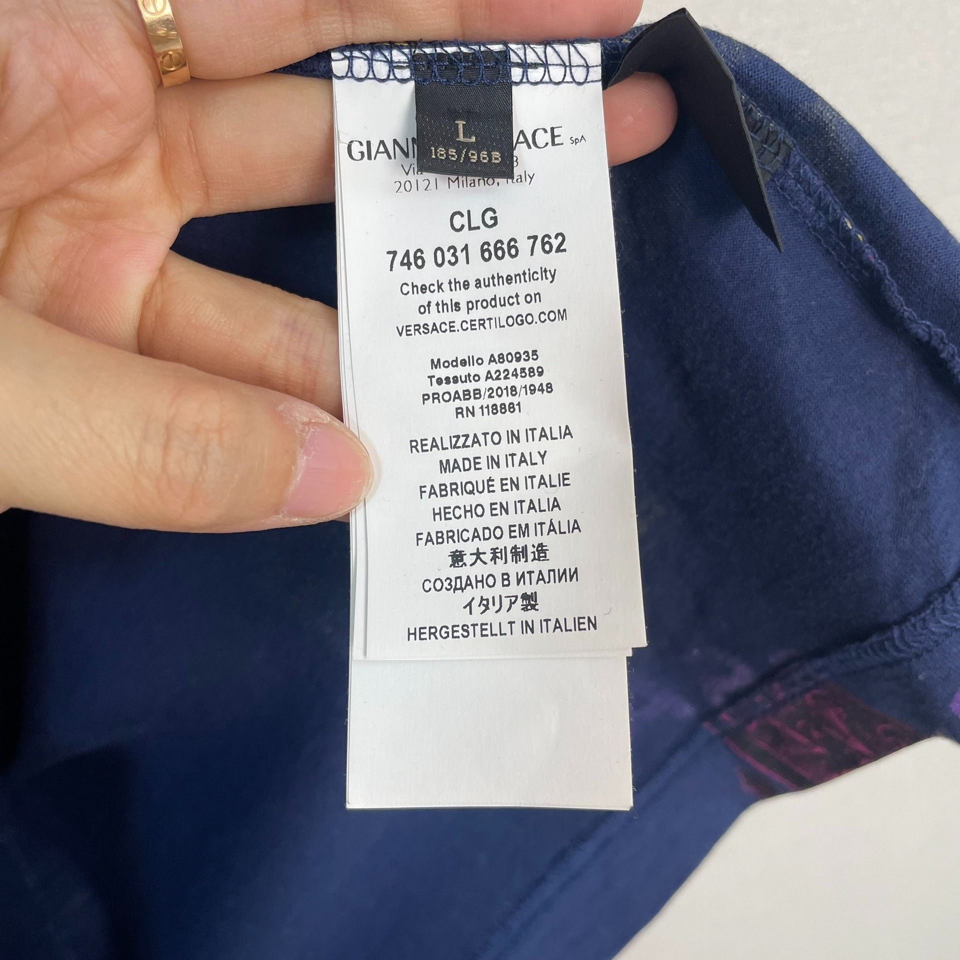 Versace Versace Portrait Logo Short Sleeve Size US L / EU 52-54 / 3 - 4 Thumbnail