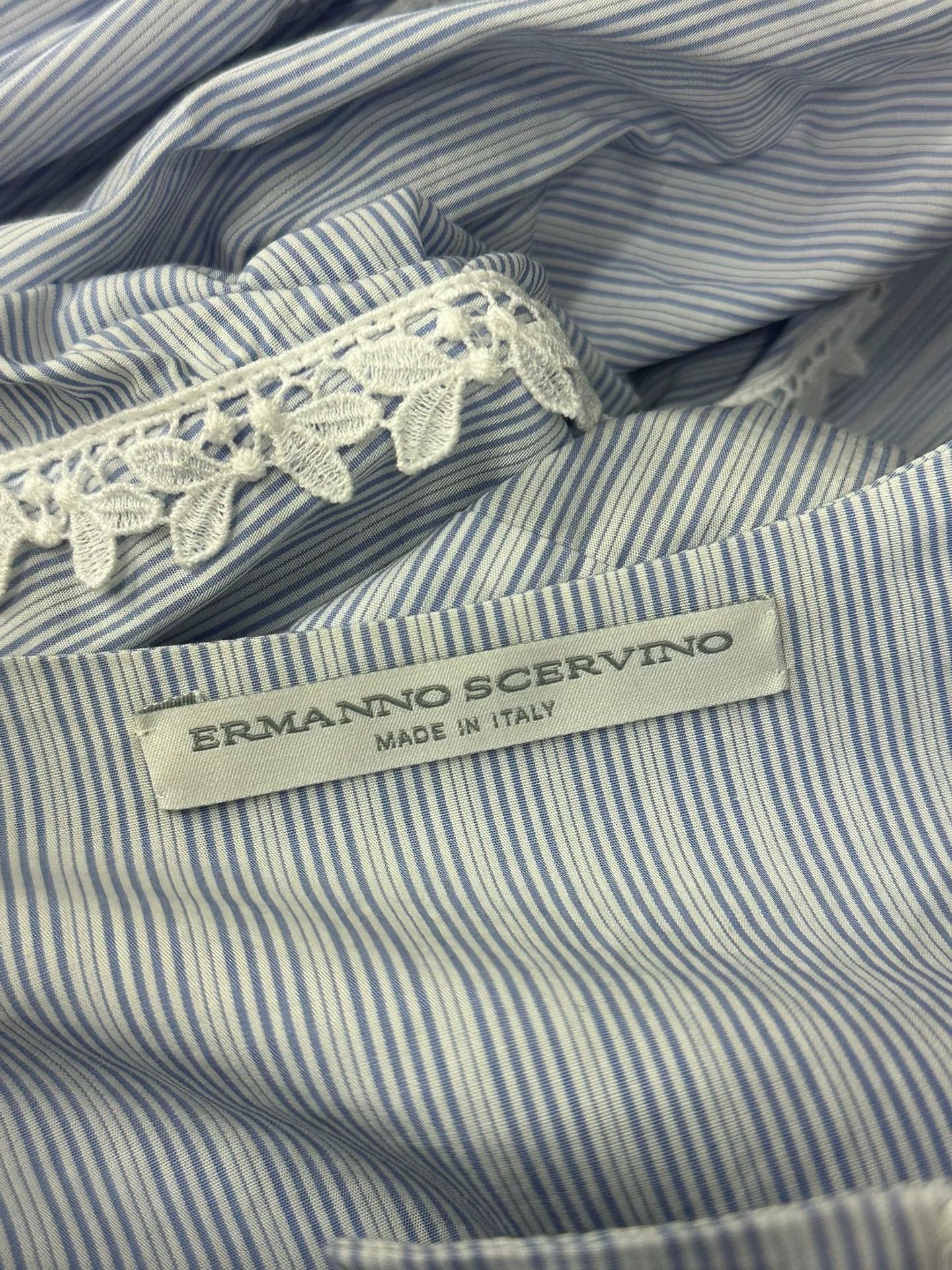 Ermanno Scervino Ermanno Scervino Blue Striped Floral Embroidery Shirt Size S / US 4 / IT 40 - 4 Thumbnail