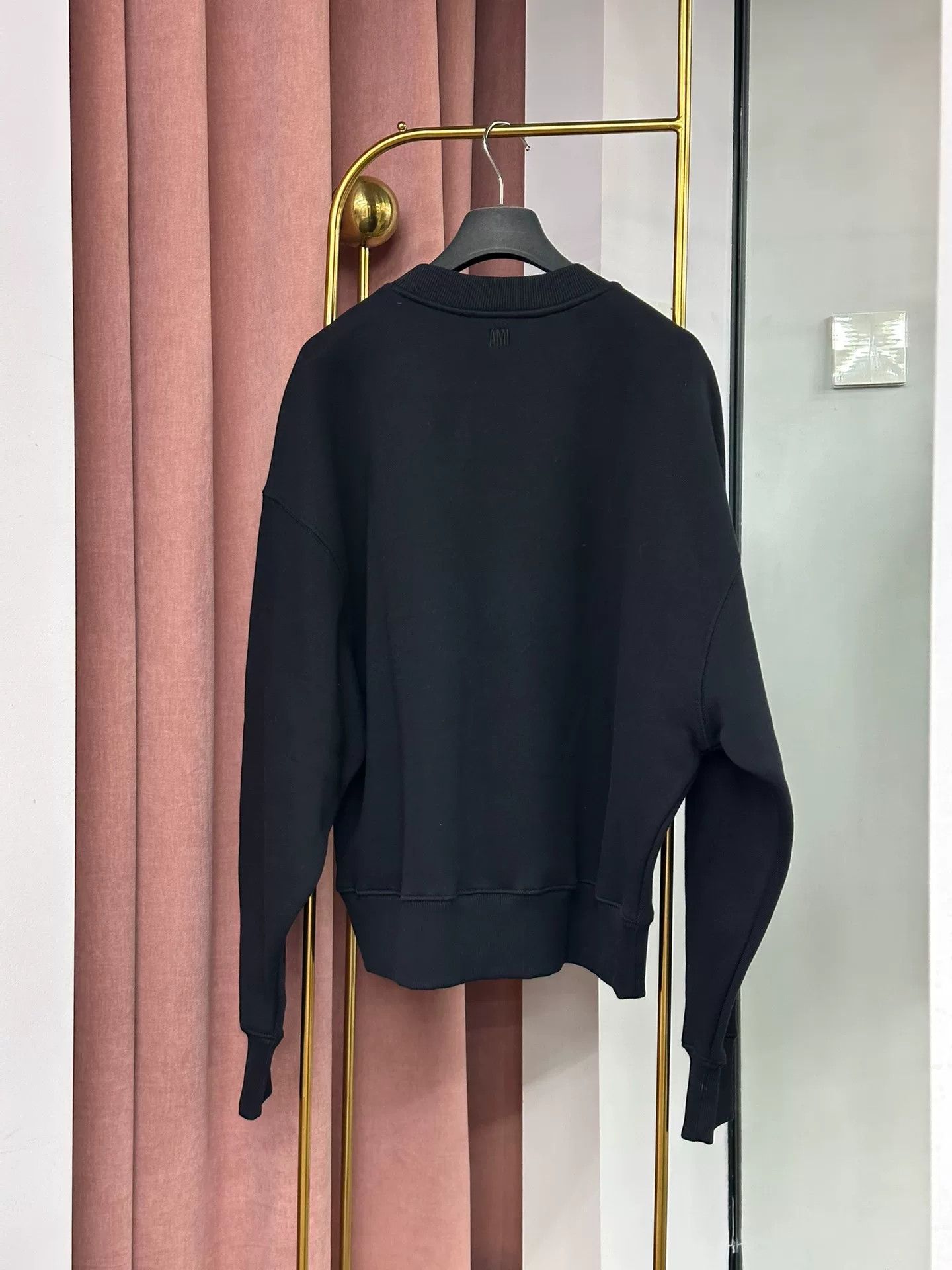 AMI Ami Black Heart Letter Long-Sleeve Sweatshirt Size US M / EU 48-50 / 2 - 4 Thumbnail
