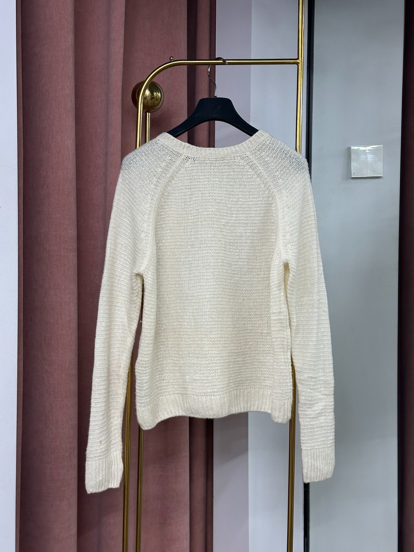 Max Mara Max Mara White Cashmere Long-Sleeve Sweater Size S / US 4 / IT 40 - 2 Thumbnail