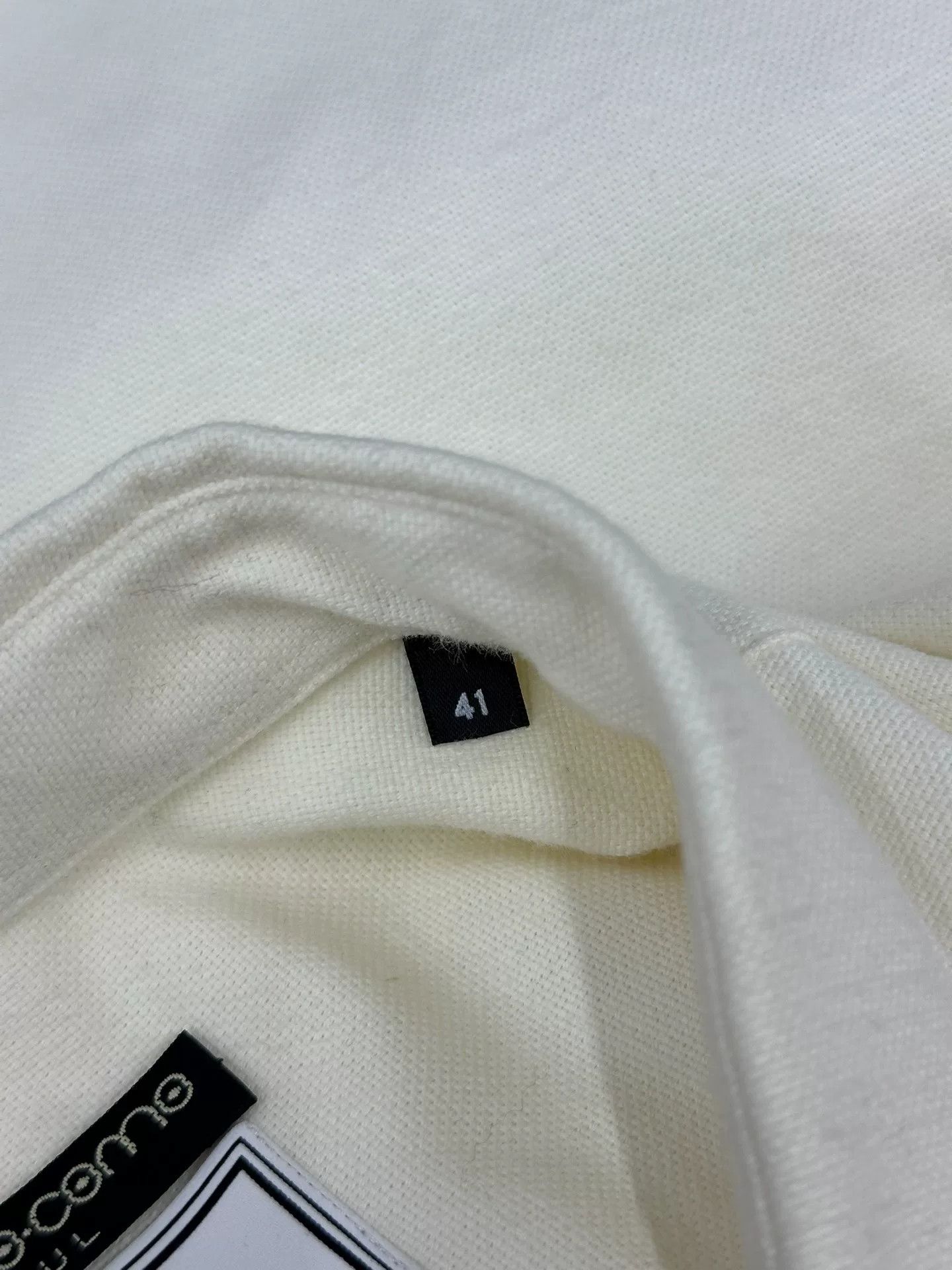 AMI Ami White Heart Long Sleeve Shirt Size US M / EU 48-50 / 2 - 6 Thumbnail