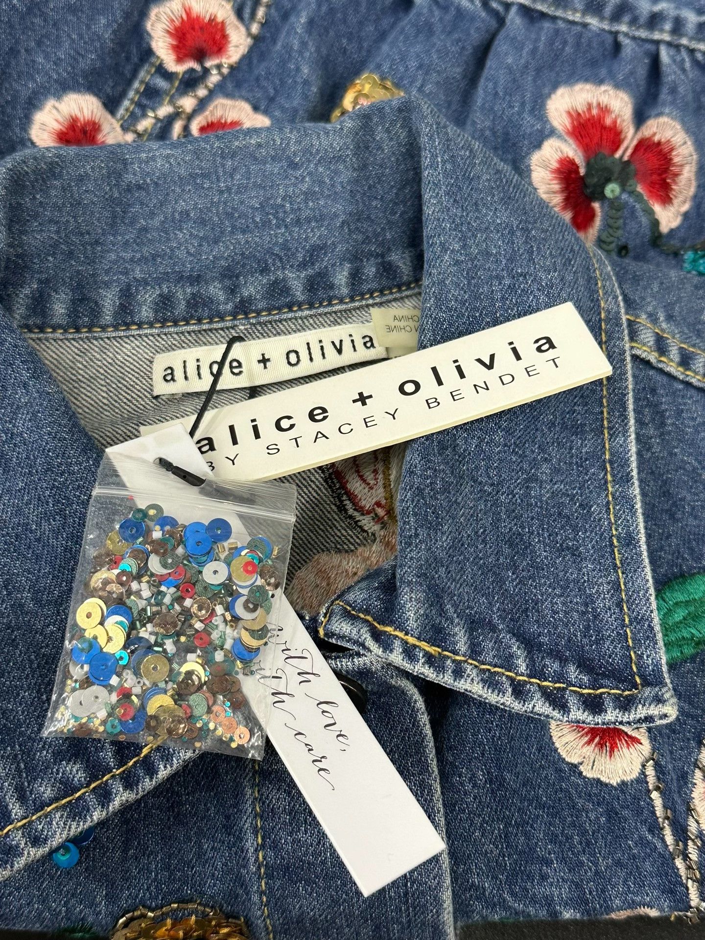 Alice + Olivia alice+olivia Blue Sequin Beaded Denim Jacket Size XS / US 0-2 / IT 36-38 - 6 Thumbnail
