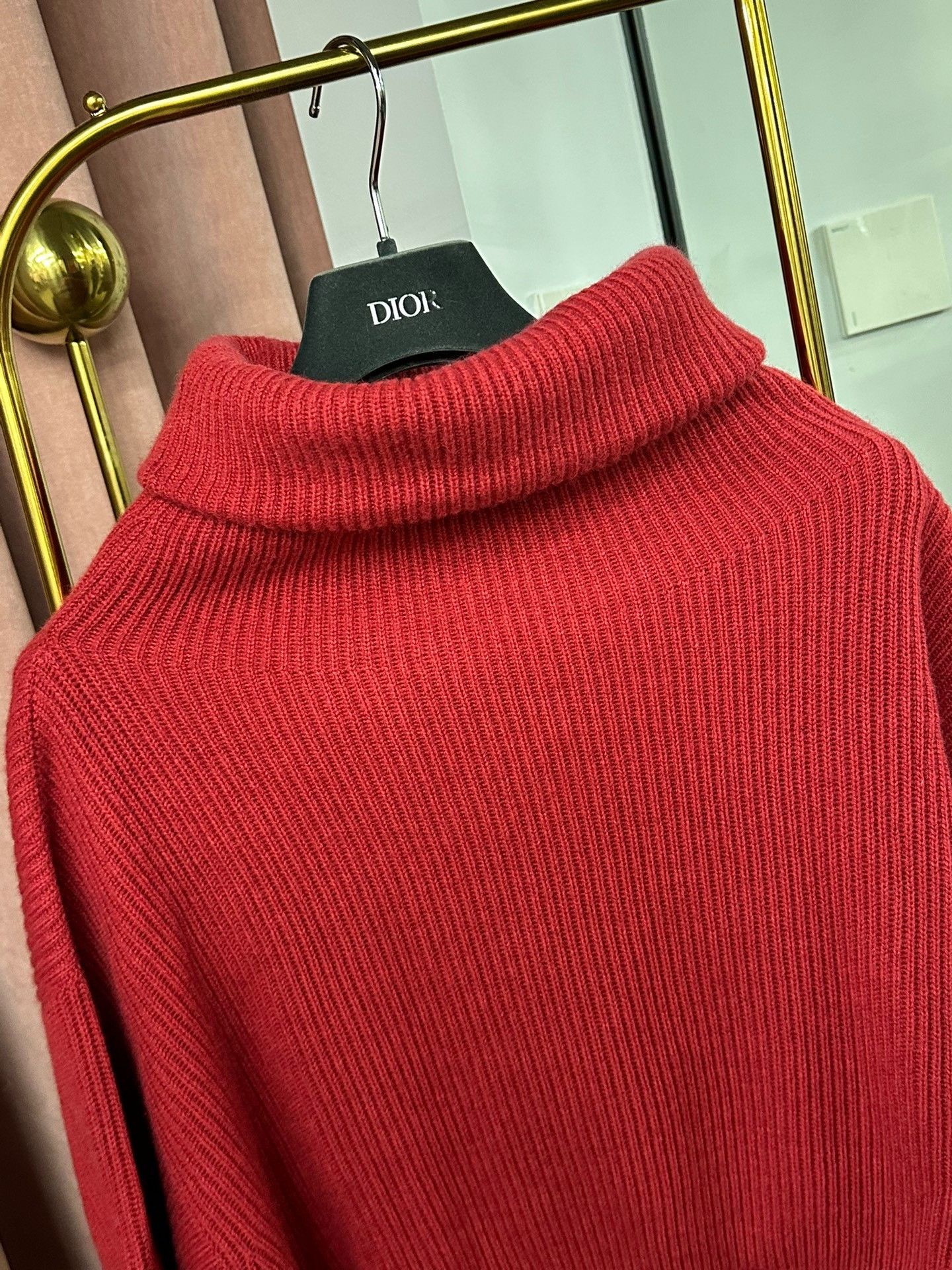 Brunello Cucinelli Brunello Cucinelli Red Cashmere Turtleneck Sweater Size S / US 4 / IT 40 - 2 Thumbnail
