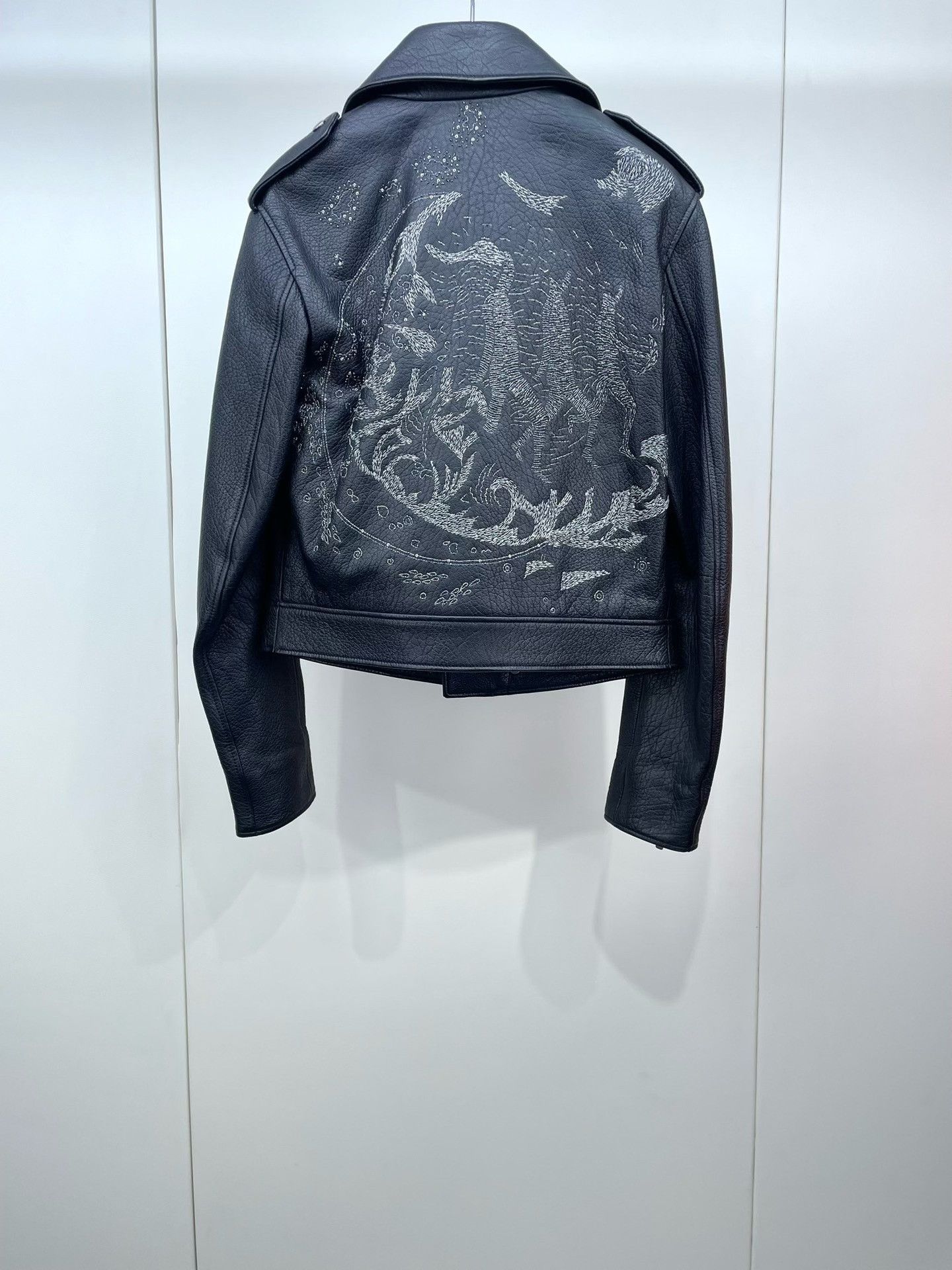 Dior Dior Embroidered Beaded Biker Leather Jacket Size XXS / US 00 / IT 34 - 2 Thumbnail
