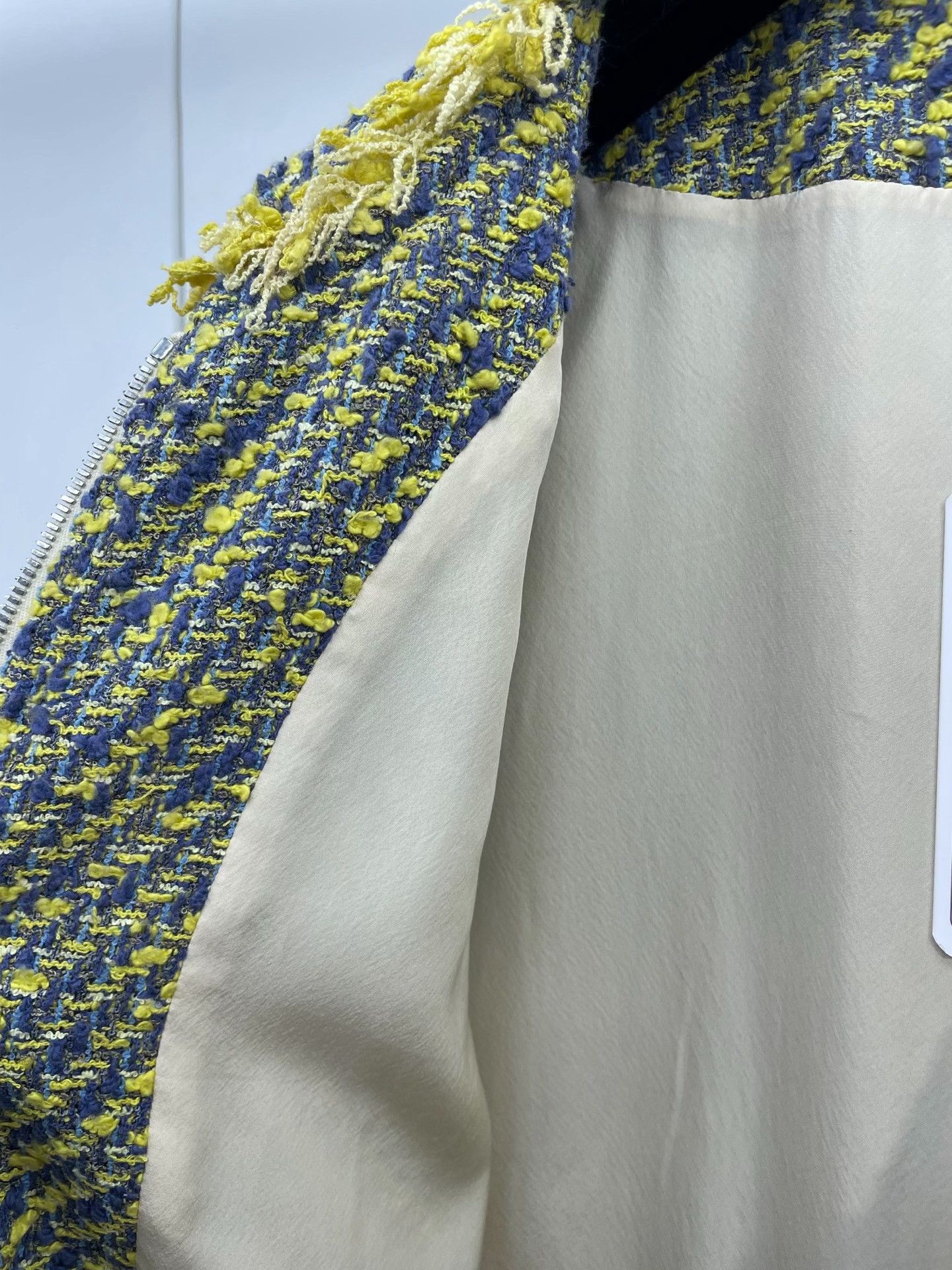 Louis Vuitton Louis Vuitton Yellow Long Coat with Tassels Size XS / US 0-2 / IT 36-38 - 5 Thumbnail