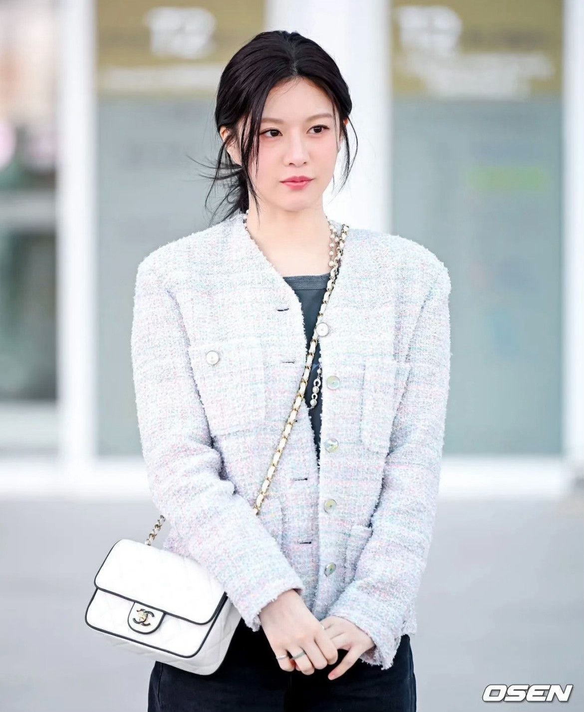 Chanel Chanel 25P Iridescent Tweed Jacket Size XS / US 0-2 / IT 36-38 - 7 Thumbnail