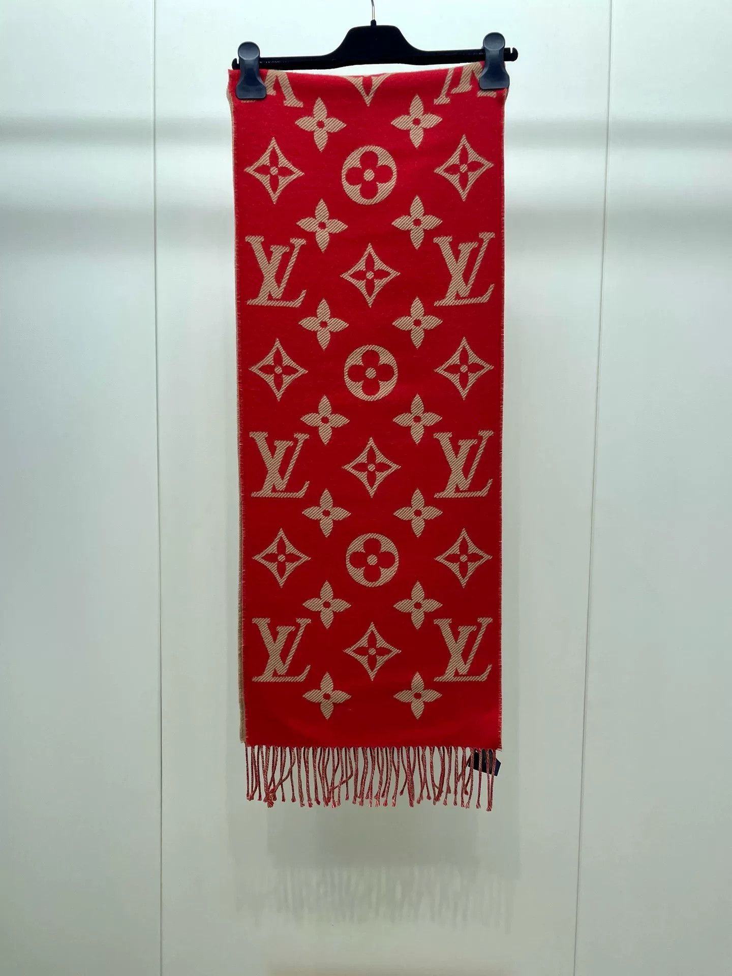 Louis Vuitton LV Rabbit Year Full Logo Red Scarf Size ONE SIZE - 3 Thumbnail