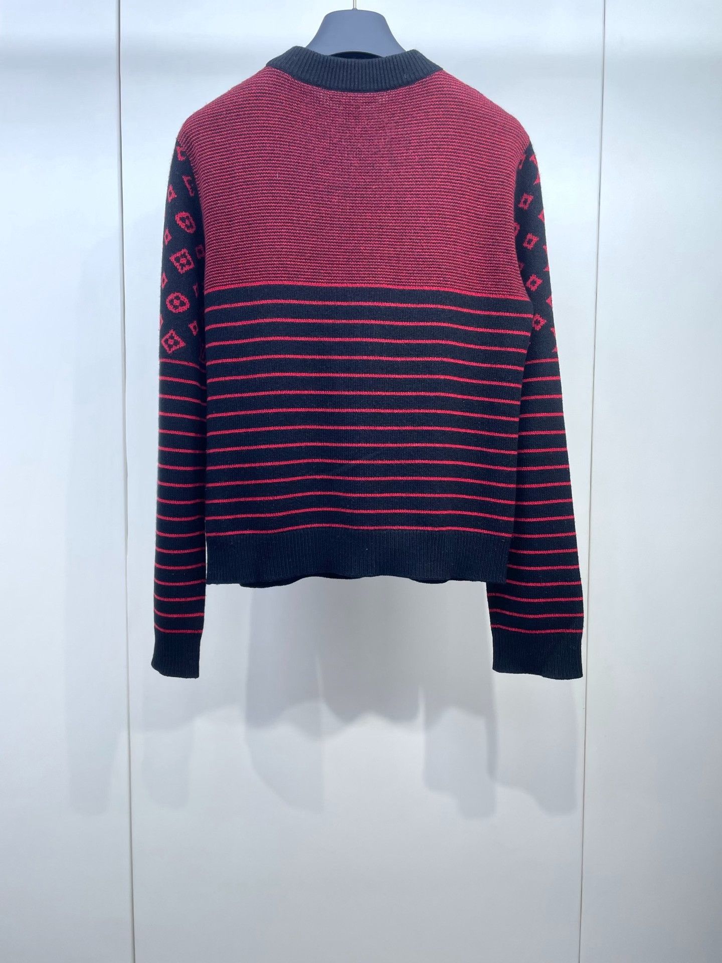 Louis Vuitton LV Red Black Stripe Monogram Sweater Size US M / EU 48-50 / 2 - 2 Thumbnail