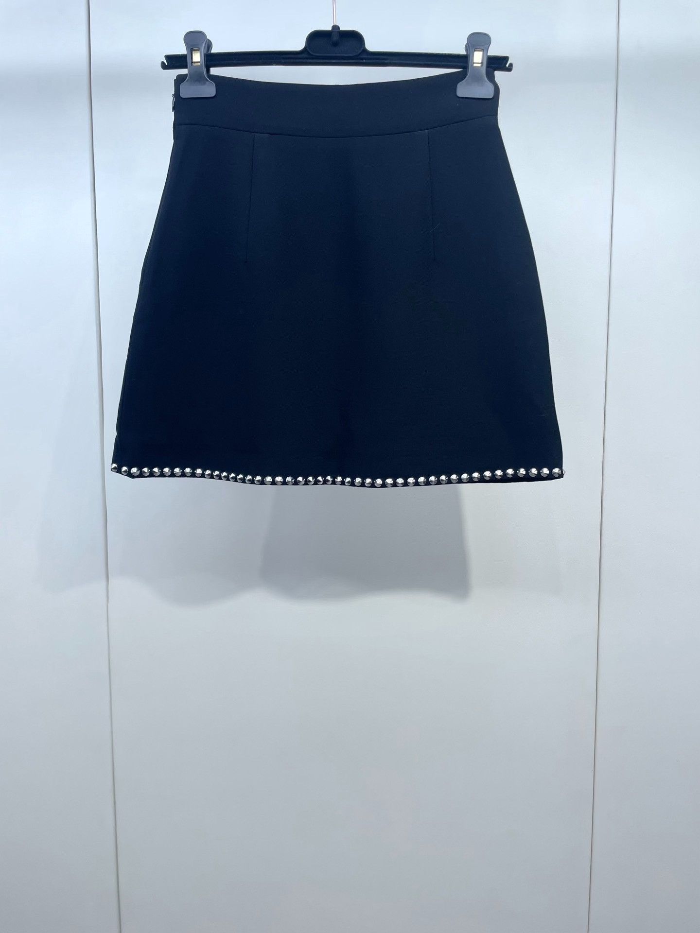 Miu Miu MiuMiu Rivet Black Short Skirt Size 38" / US 16 / IT 52 - 2 Thumbnail
