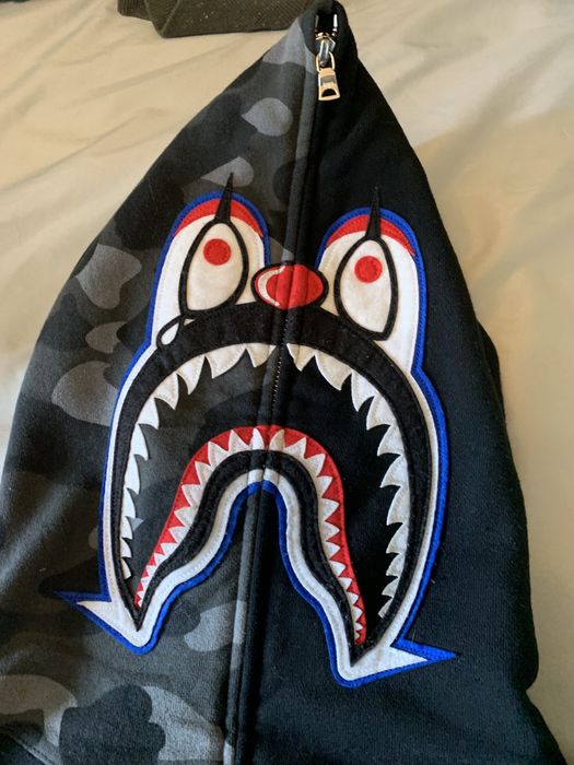 Bape Bape X Undefeated Por Vida Clown Shark Hoodie | Grailed