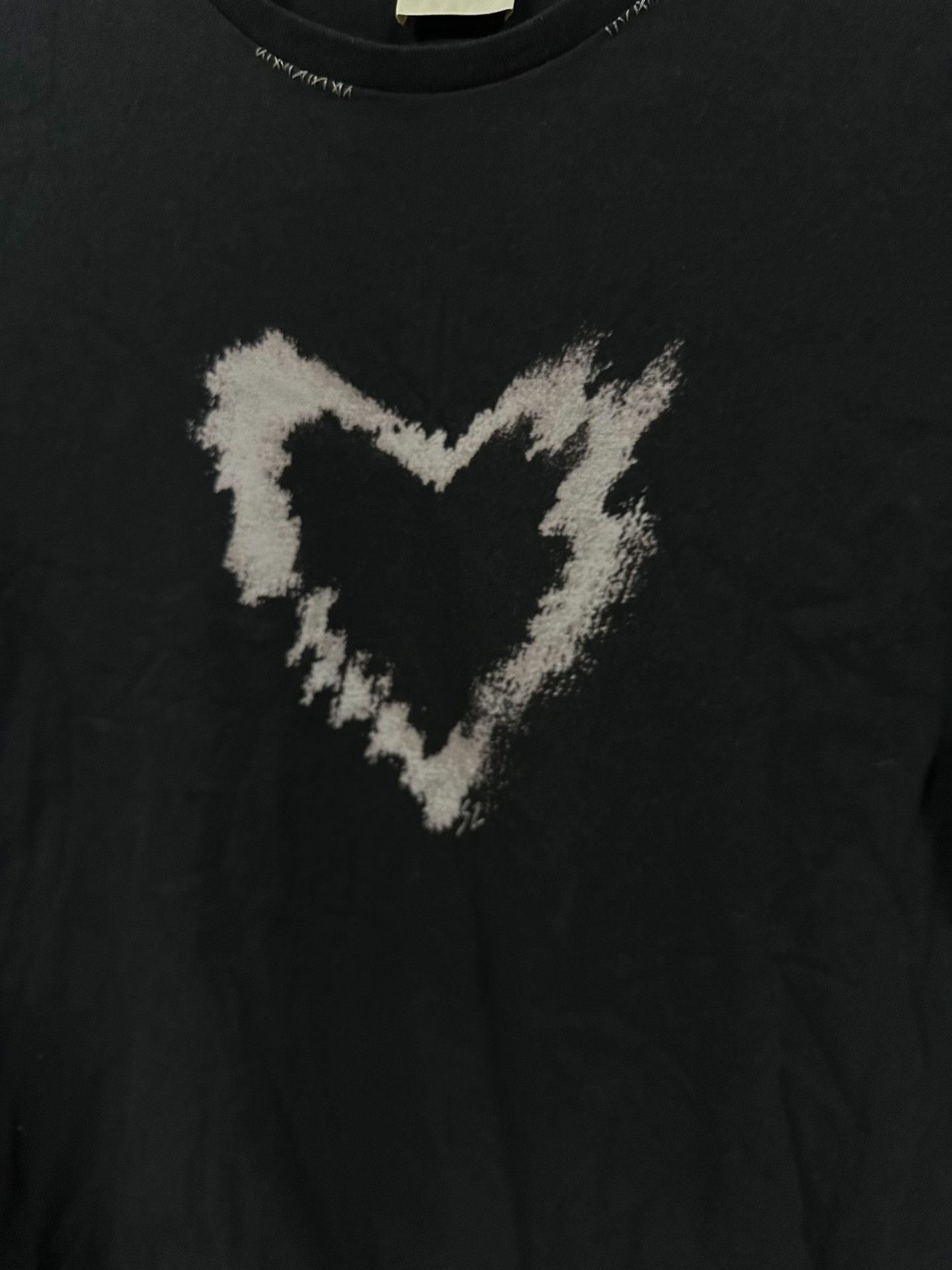 Saint Laurent Paris Saint Laurent 21SS Heart Distressed Print T-shirt Size US M / EU 48-50 / 2 - 3 Thumbnail