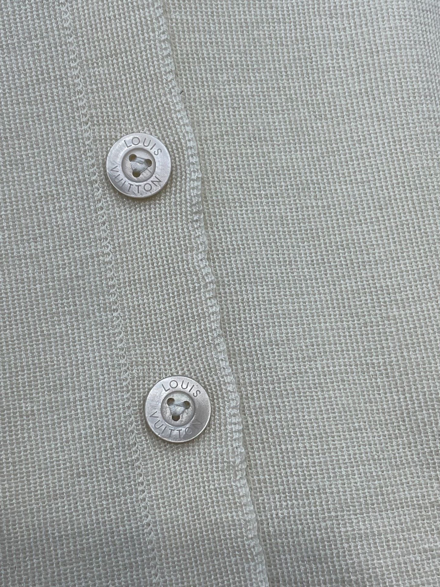 Louis Vuitton Louis Vuitton 24 Cashmere Cardigan Size S / US 4 / IT 40 - 4 Thumbnail
