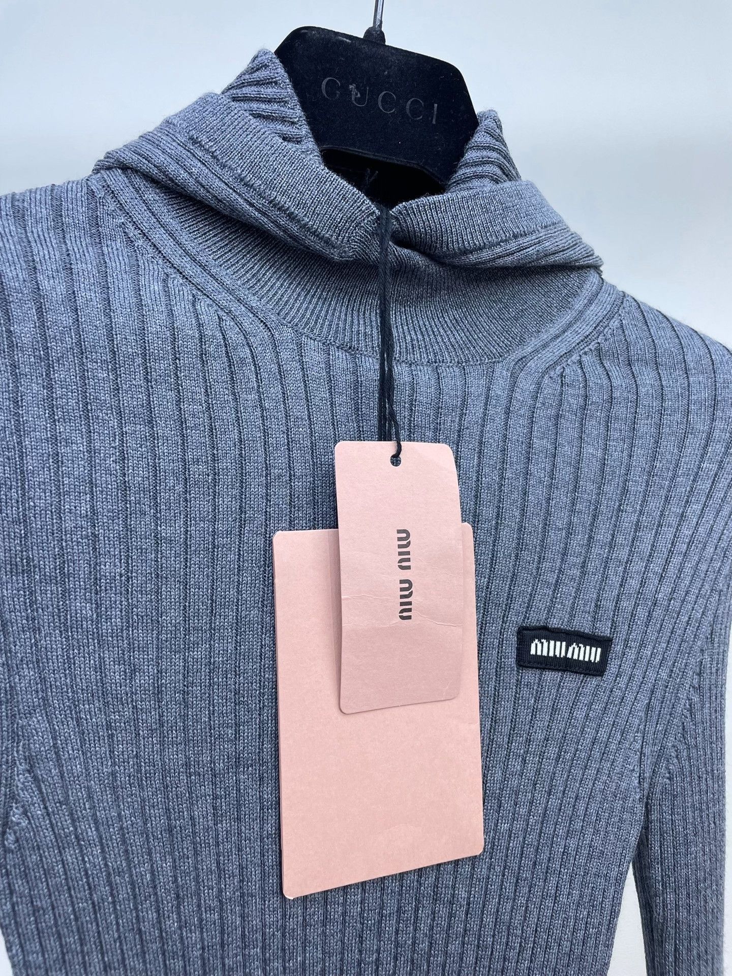 Miu Miu Miu Miu 25s Gray Turtleneck Hoodie Size XS / US 0-2 / IT 36-38 - 3 Thumbnail