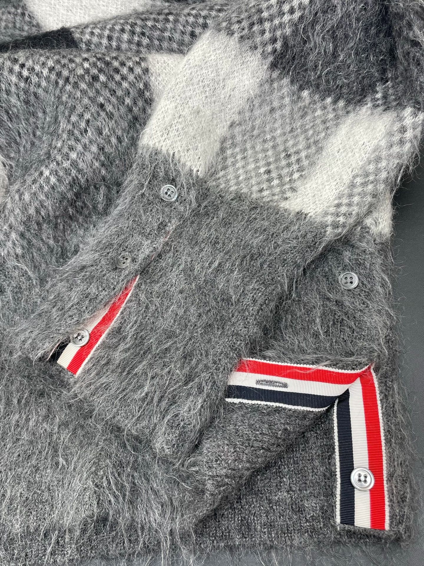 Thom Browne Thom Browne Mohair Gray Plaid Sweater Size US L / EU 52-54 / 3 - 4 Thumbnail