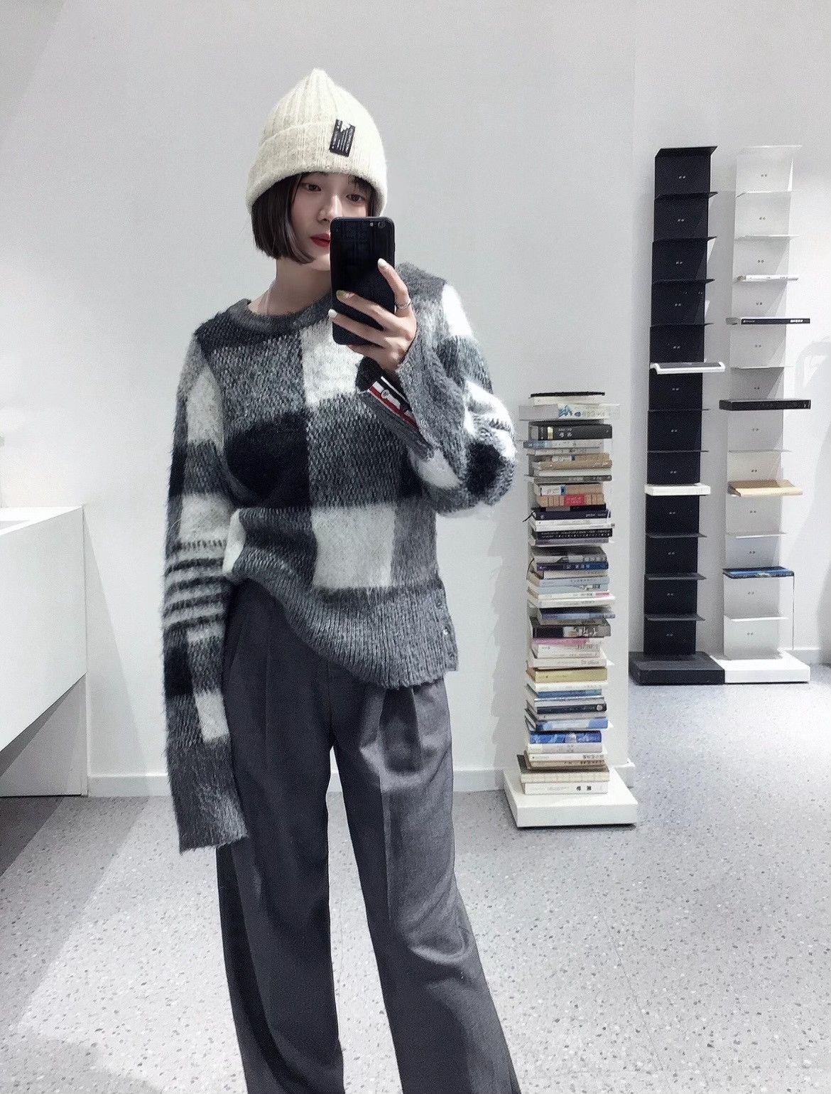 Thom Browne Thom Browne Mohair Gray Plaid Sweater Size US L / EU 52-54 / 3 - 7 Thumbnail