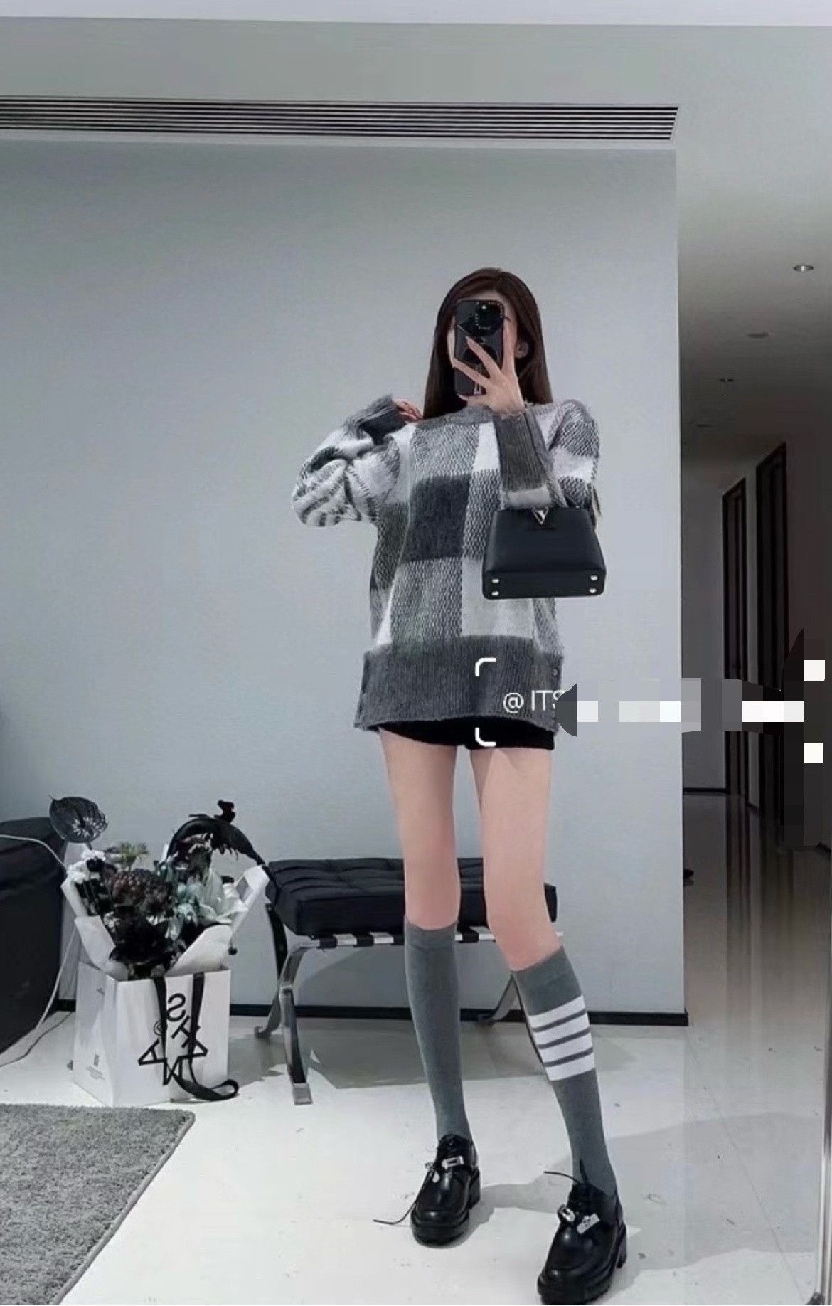 Thom Browne Thom Browne Mohair Gray Plaid Sweater Size US L / EU 52-54 / 3 - 9 Thumbnail