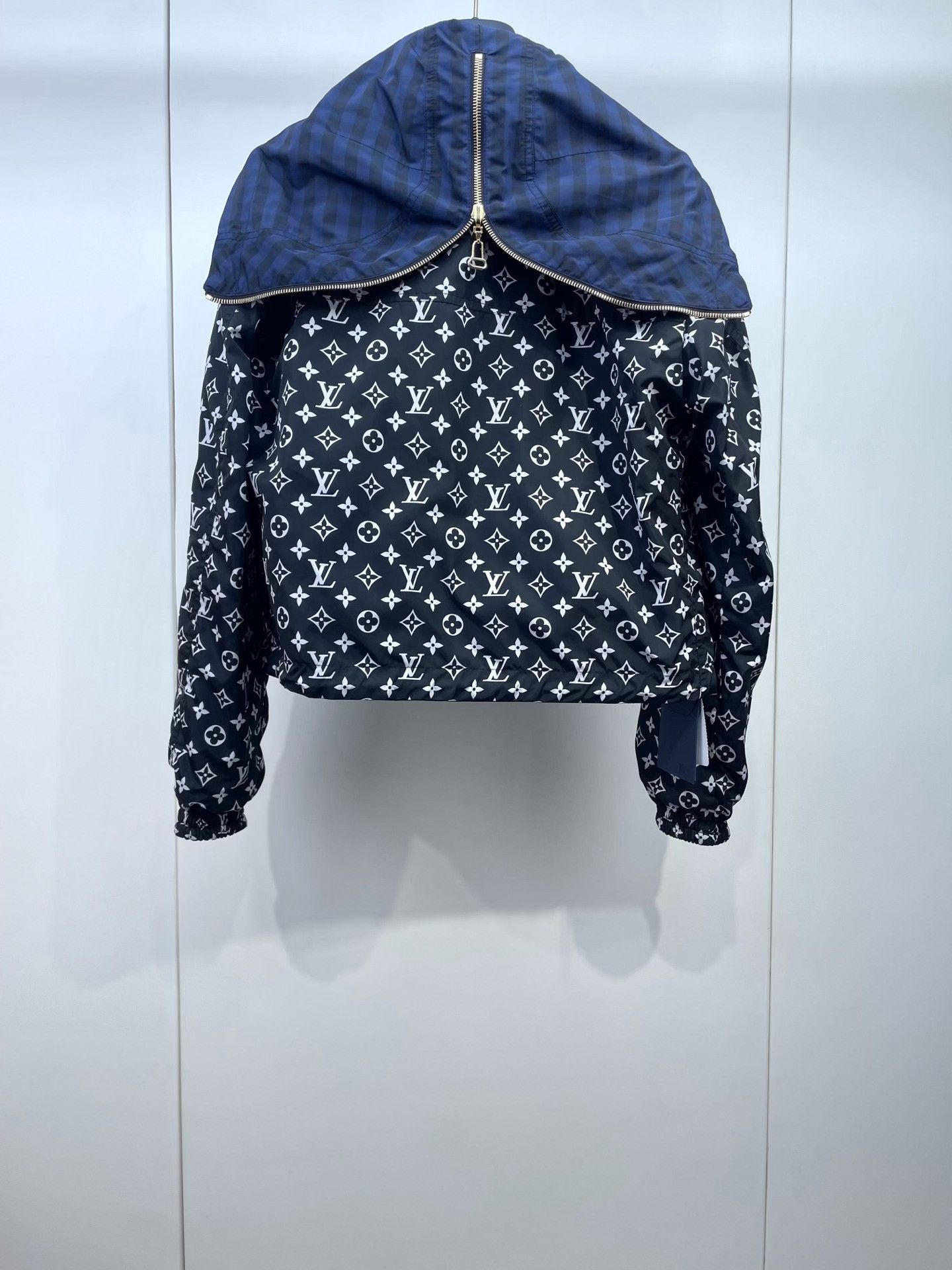 Louis Vuitton Louis Vuitton 25 Checkered Monogram Reversible Jacket Size US XXS / EU 40 - 2 Thumbnail
