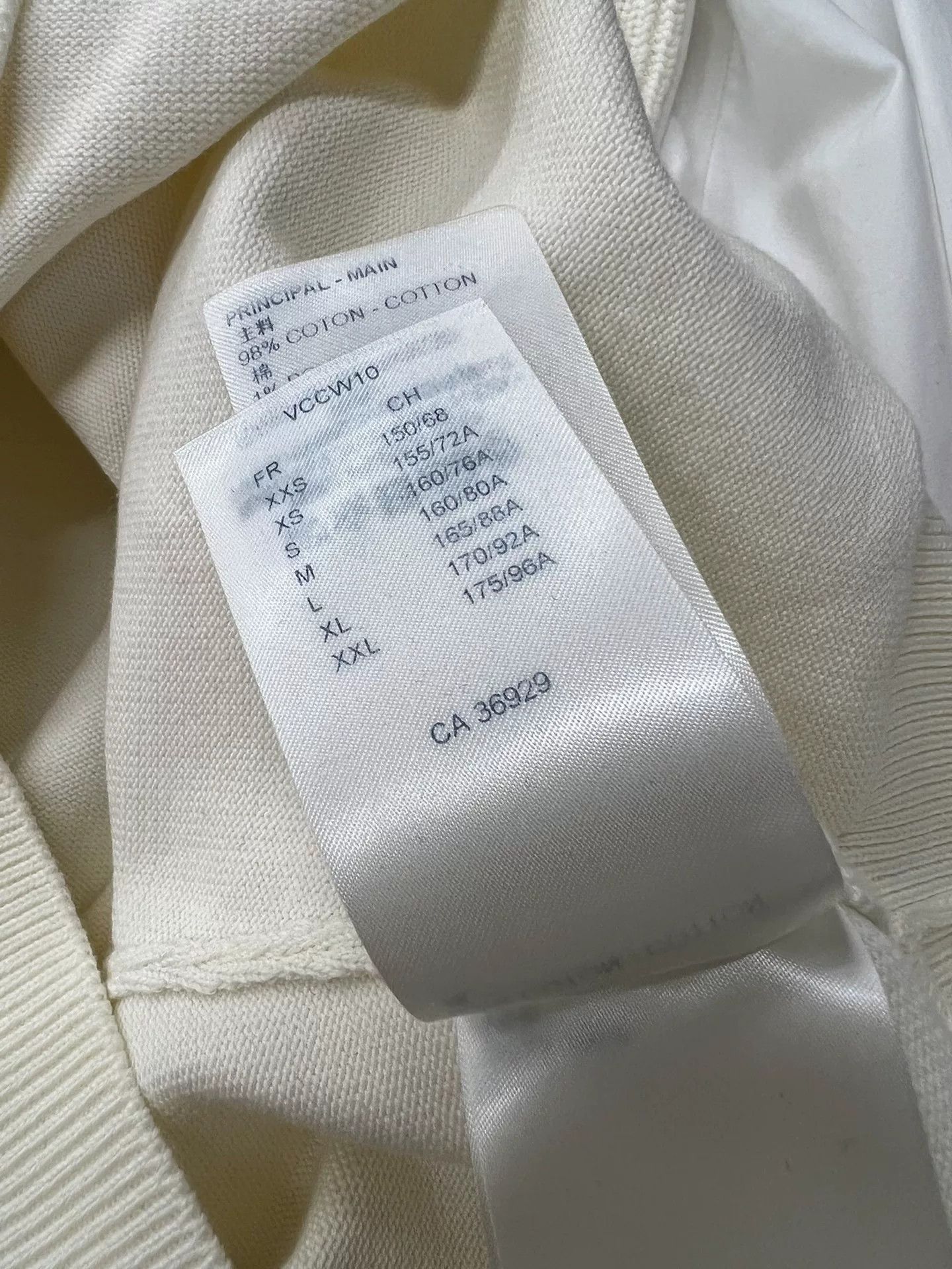 Louis Vuitton Louis Vuitton White Knit Paneled Sweatshirt Size S / US 4 / IT 40 - 8 Thumbnail