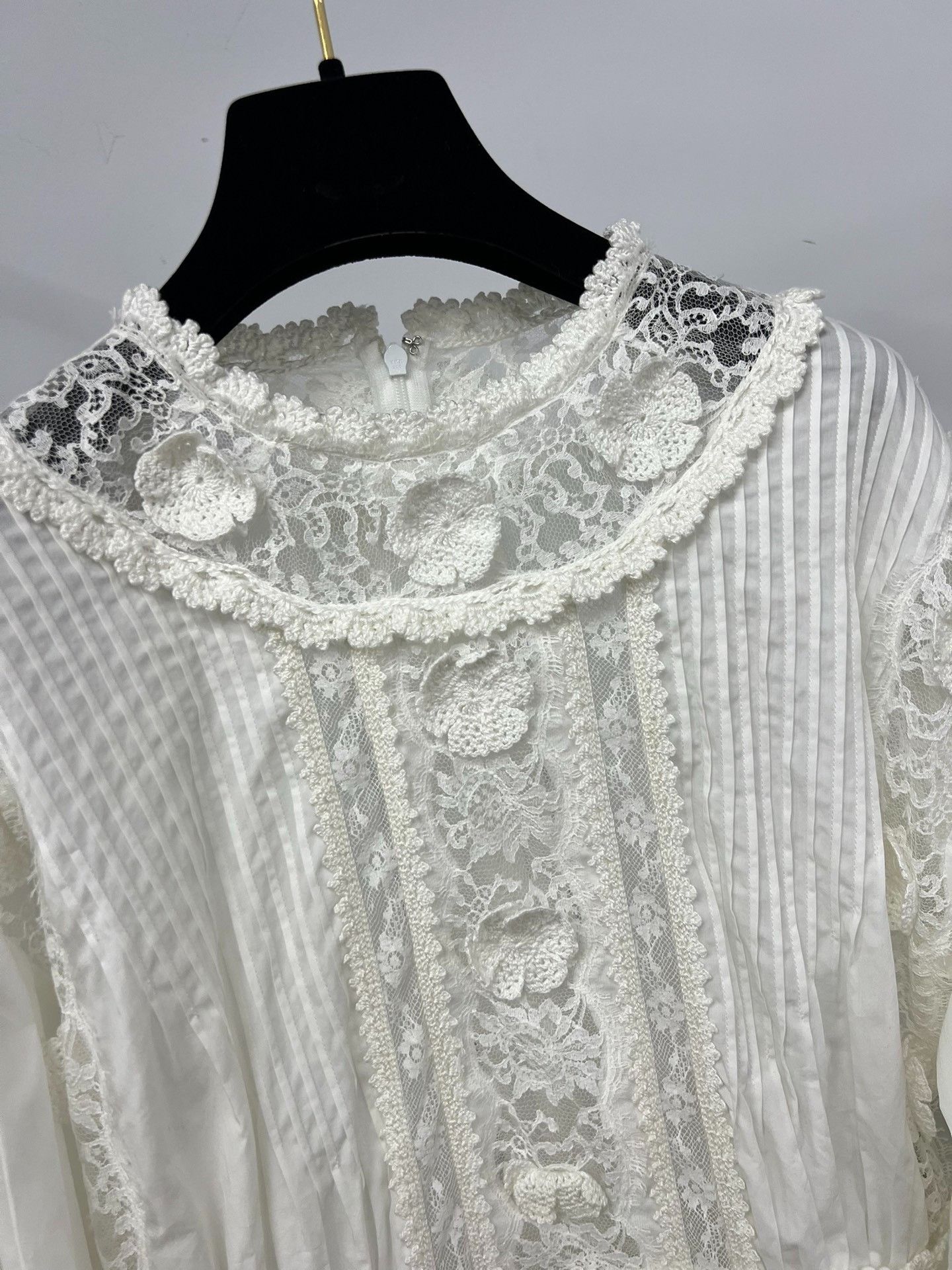 Dolce & Gabbana Dolce&Gabbana White Lace Court Shirt Size M / US 6-8 / IT 42-44 - 2 Thumbnail