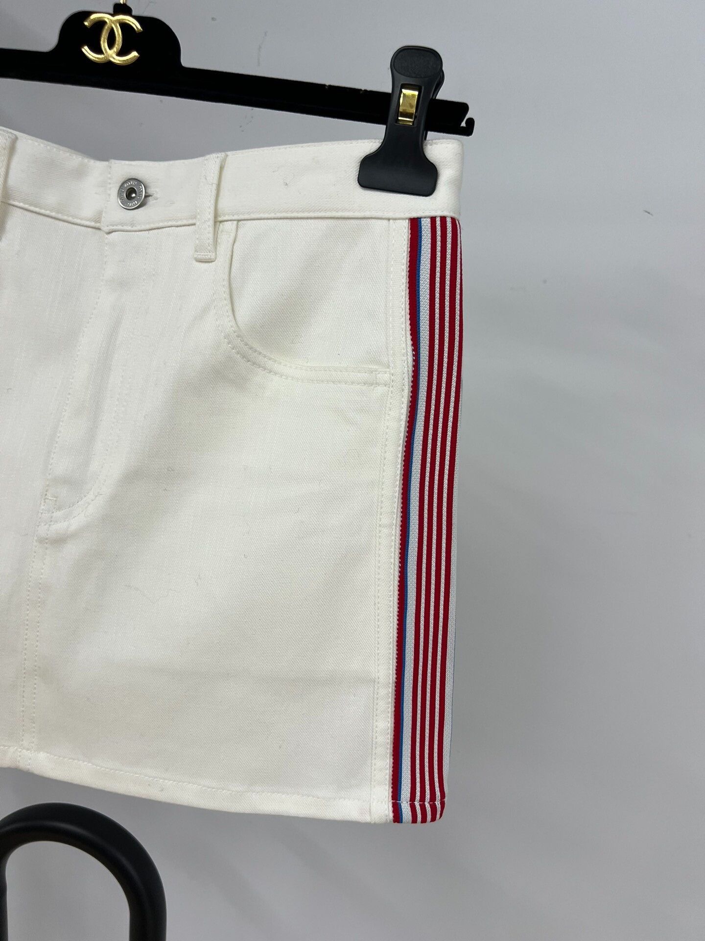 Miu Miu Miu Miu White Side Stripe Denim Skirt Size 38" / US 16 / IT 52 - 2 Thumbnail