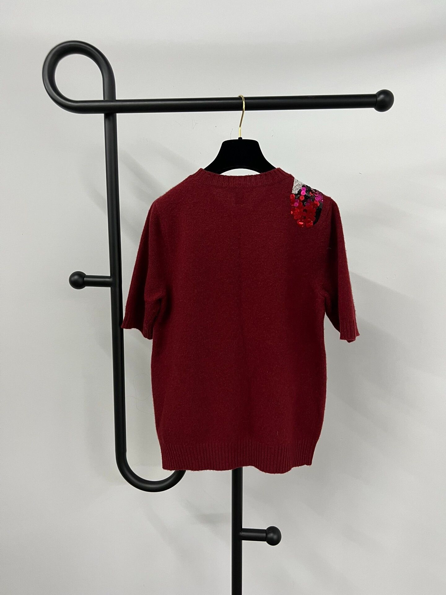 Louis Vuitton Louis Vuitton Red Sequin Letter Knit Sweater Size S / US 4 / IT 40 - 3 Thumbnail