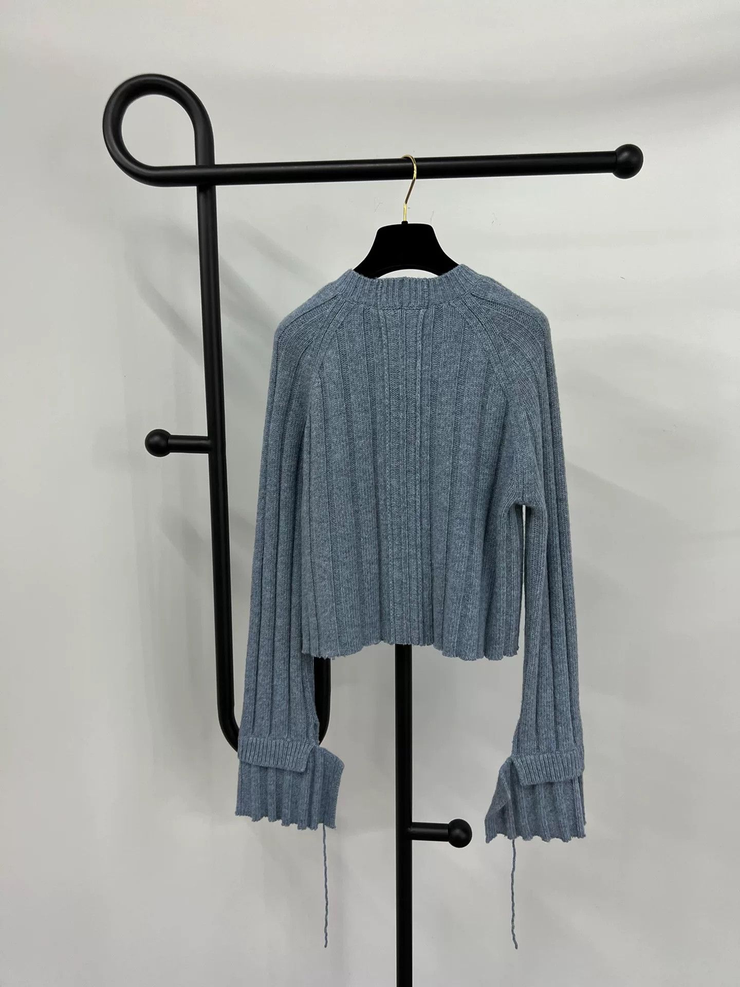 Celine Old Celine Blue-Gray Wool Frayed Sweater Size XS / US 0-2 / IT 36-38 - 2 Thumbnail